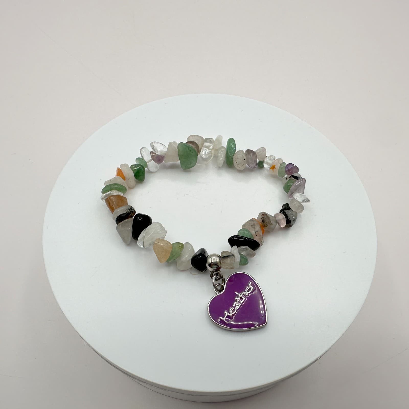 Vintage Y2K Chip Beaded Stretch Bracelet Purple Heart Charm Women's Jewelry - Thumbnail 2