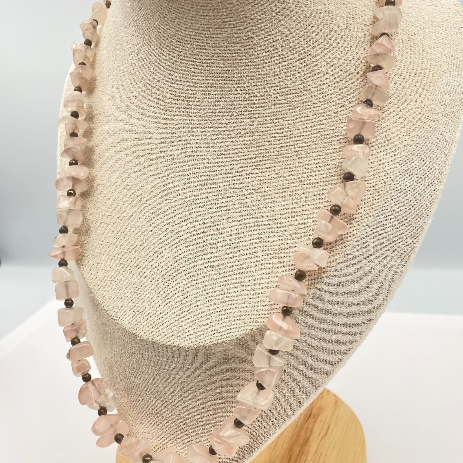 Vintage 80s Rose Quartz Style Pink Stone Chip Necklace Boho Classic Jewelry - Thumbnail 4