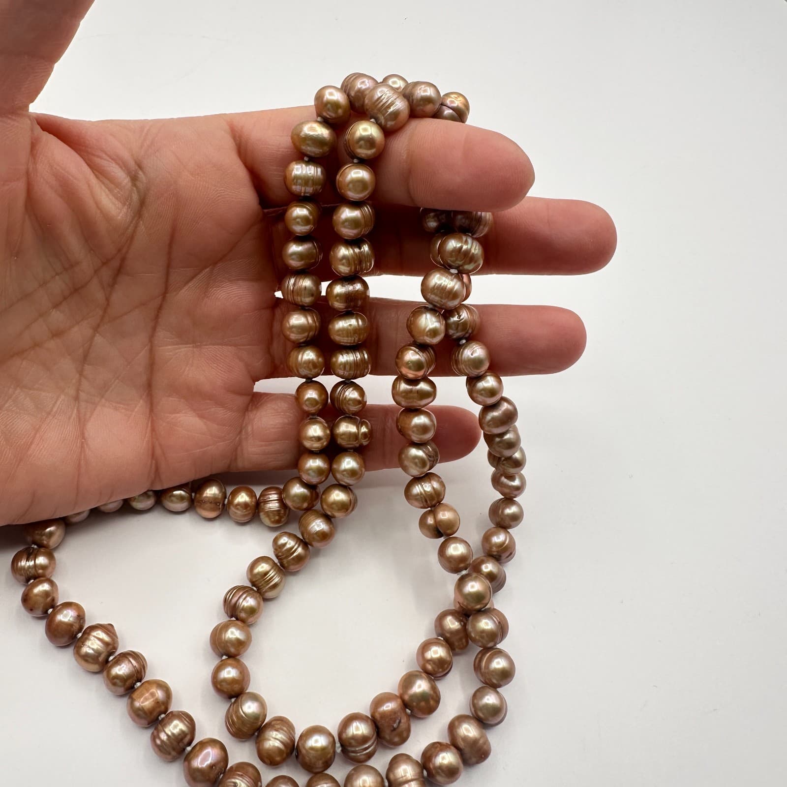 Vintage 80s Rose Gold Tone Pearl Necklace Elegant Hand Strung Beads Jewelry - Thumbnail 6