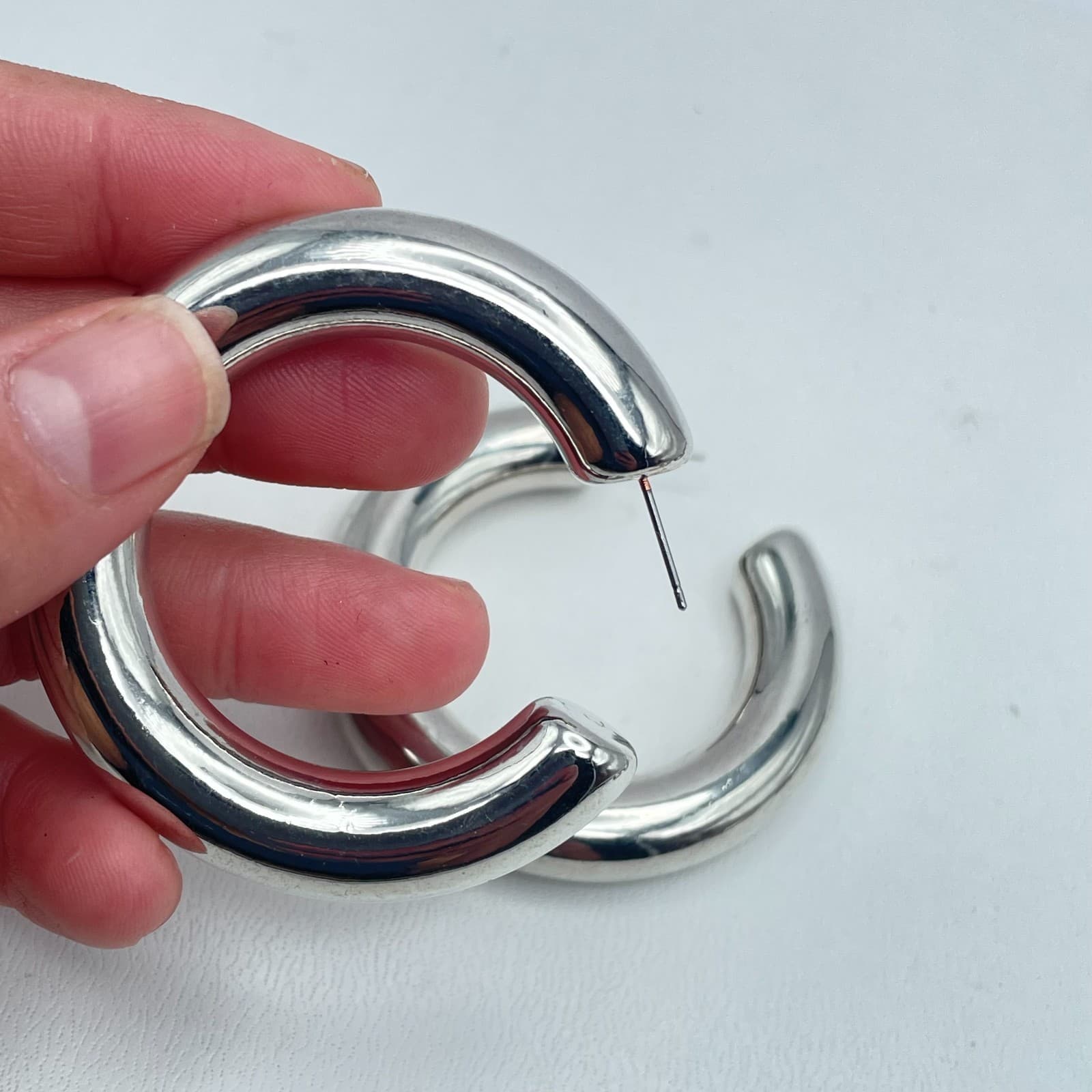Vintage 90s Silver Tone Chunky Hoop Bold Earrings Women's Classic Jewelry - Thumbnail 6