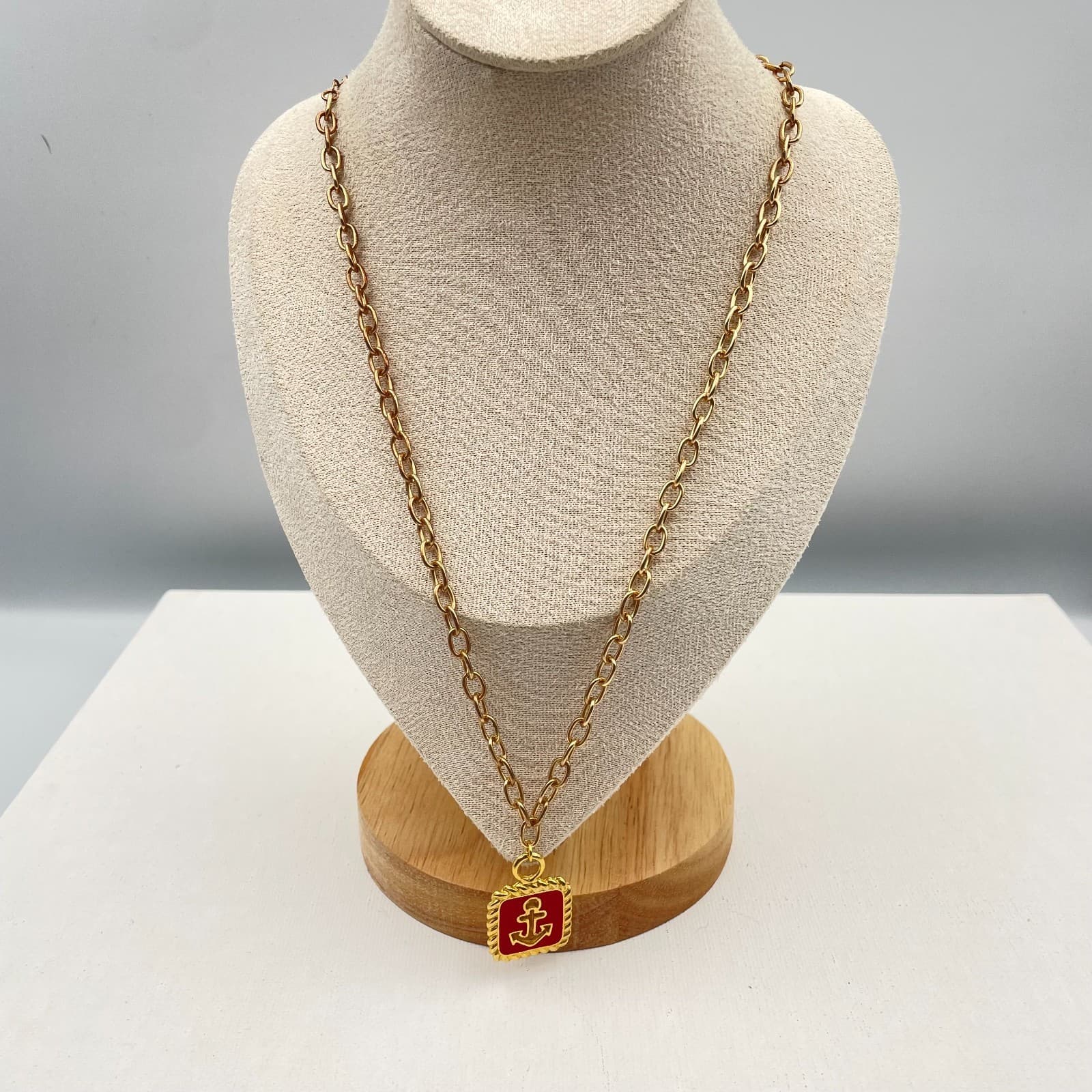 Vintage 90s Anne Klein Gold Tone Red Enamel Anchor Pendant Necklace Nautical - Image 1