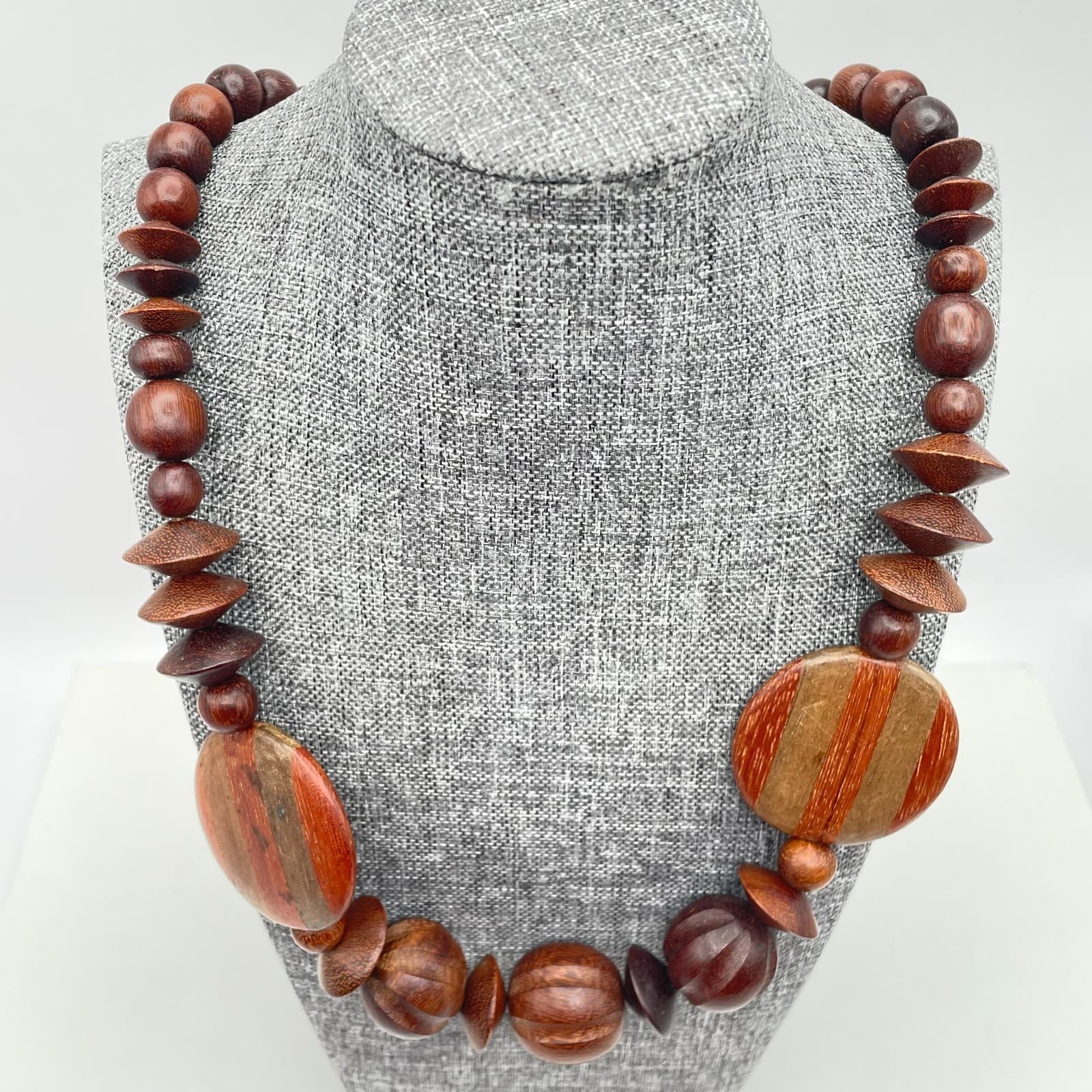Vintage 90s Silver Tone Chunky Wooden Beaded Necklace Ethnic Women's Jewelry - Thumbnail 2