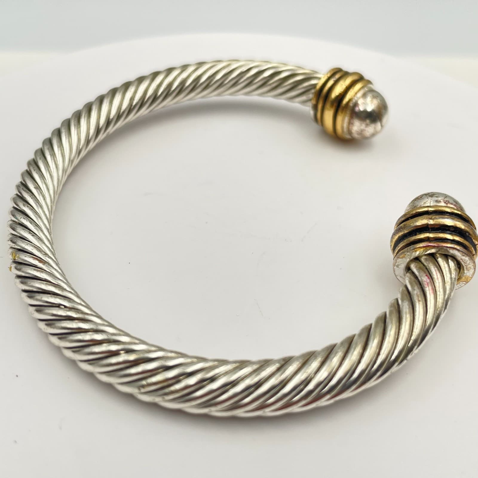 Vintage 90s Silver/Gold Tone Twisted Cable Hand Bracelet Women's Classic Jewelry - Thumbnail 3