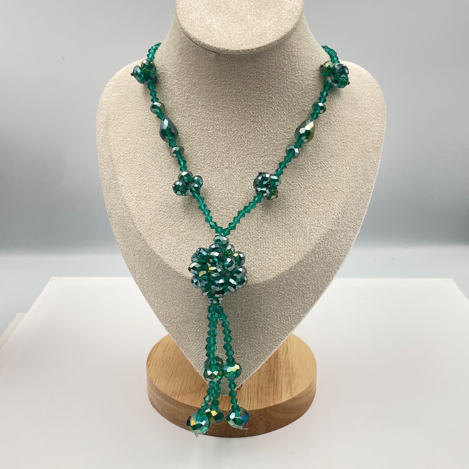 Vintage 90s Faceted Green Glass Beaded Tassel Necklace Boho Statement Jewelry - Thumbnail 3