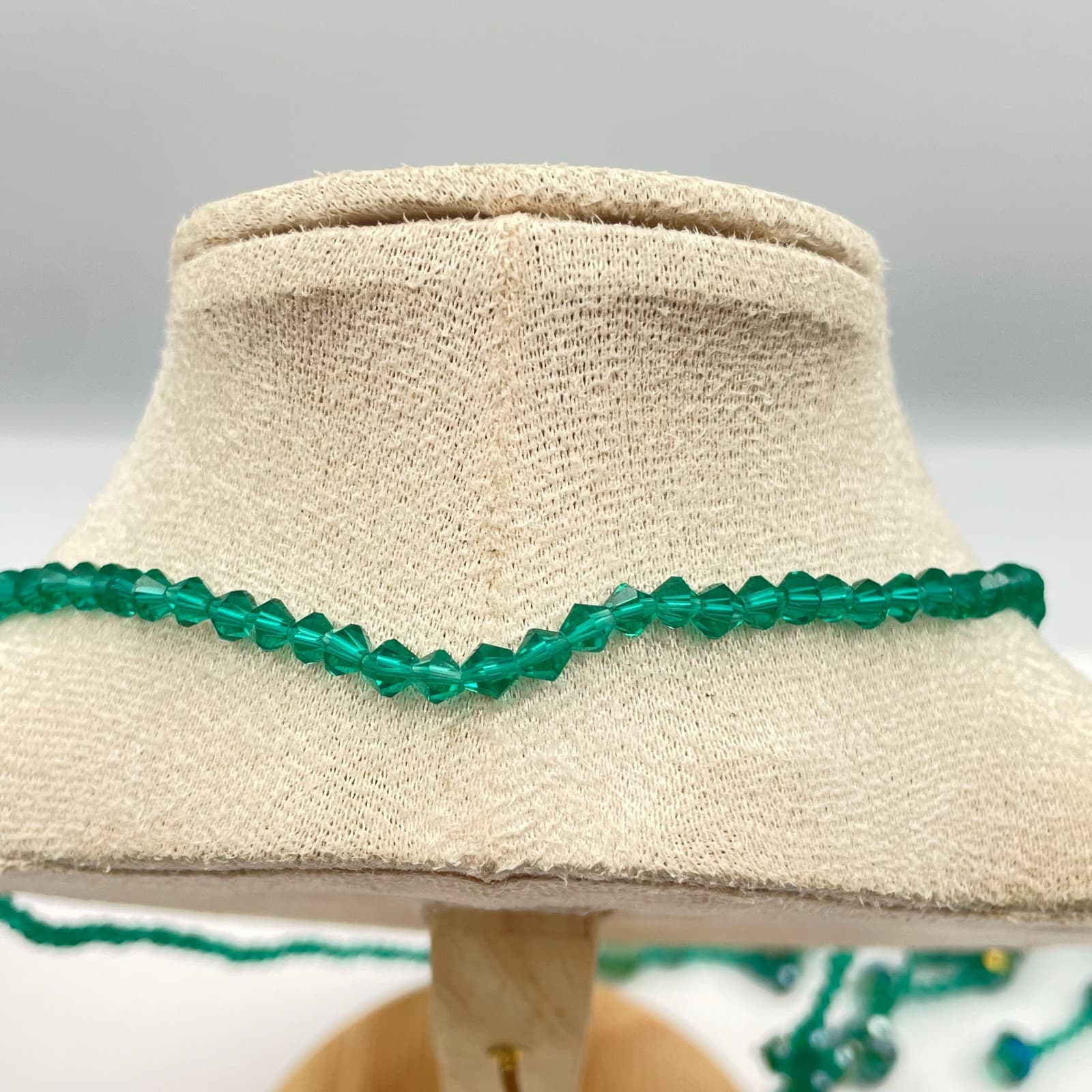 Vintage 90s Faceted Green Glass Beaded Tassel Necklace Boho Statement Jewelry - Thumbnail 7