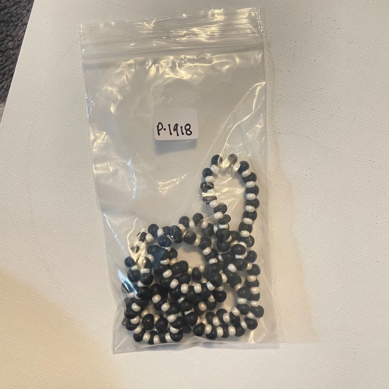 Vintage 90s Y2K Black White Matte Bead Necklace Boho Women's Classic Jewelry - Thumbnail 8