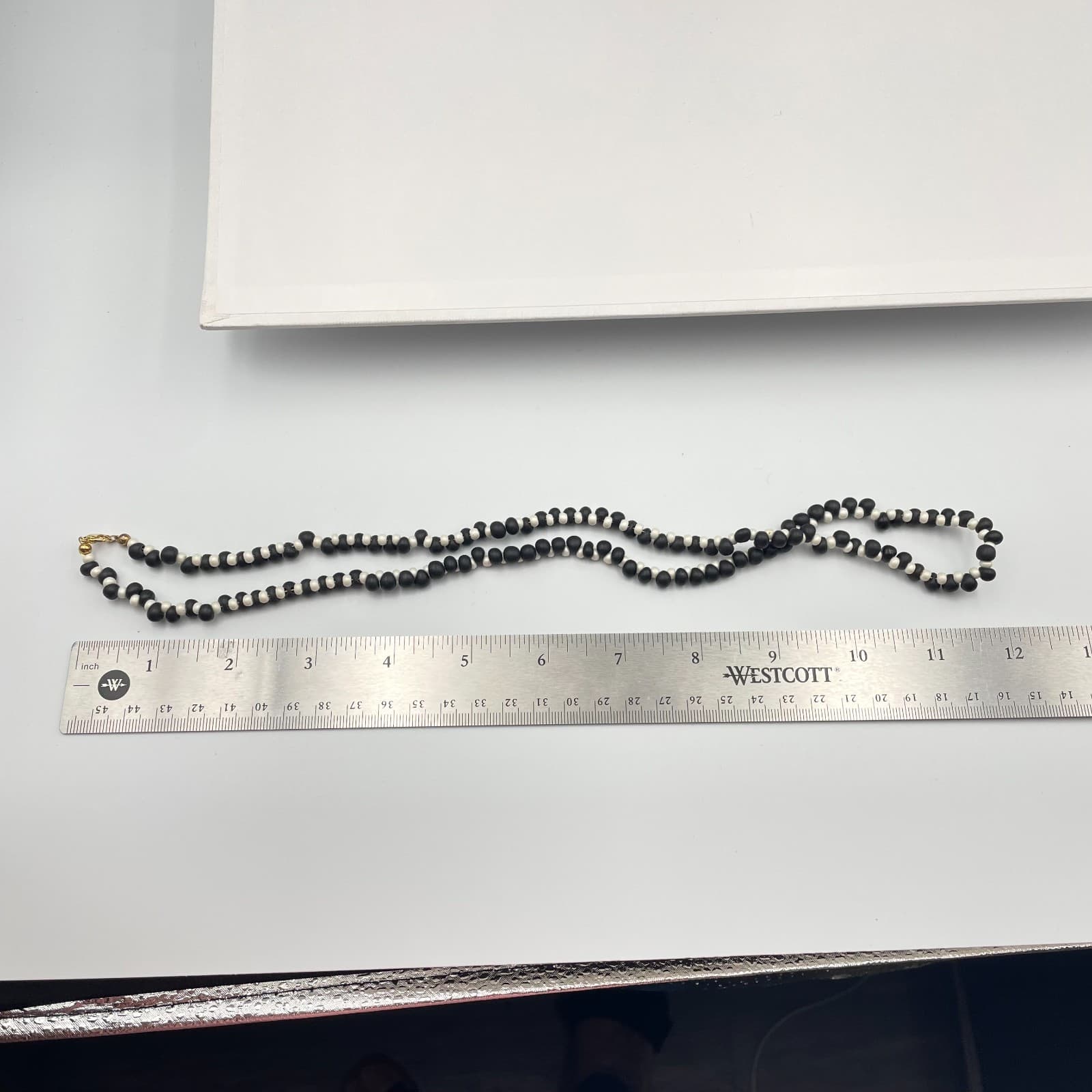 Vintage 90s Y2K Black White Matte Bead Necklace Boho Women's Classic Jewelry - Thumbnail 7