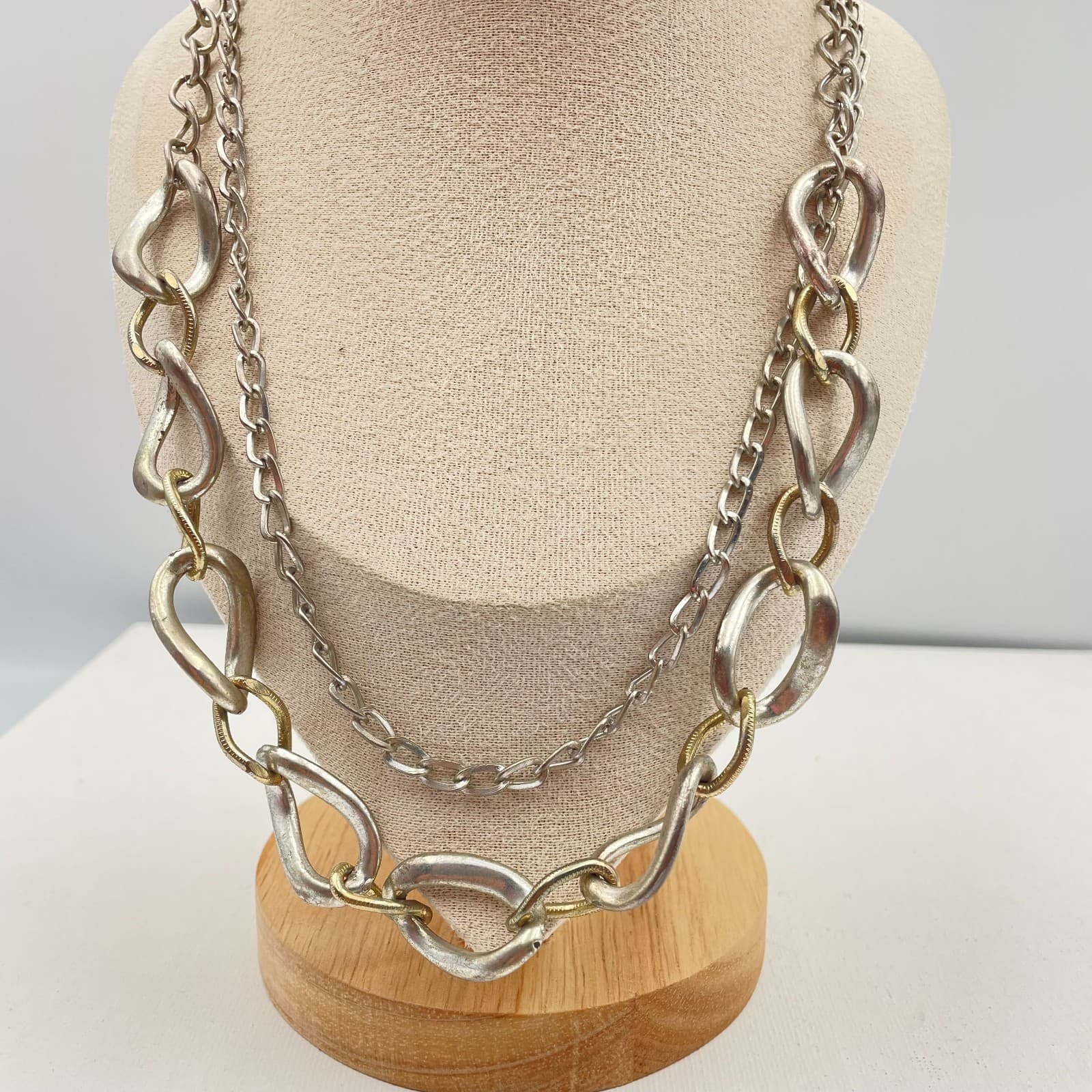 Vintage Y2K Avenue Silver Tone Double Strand Chain Necklace Statement Jewelry - Thumbnail 3