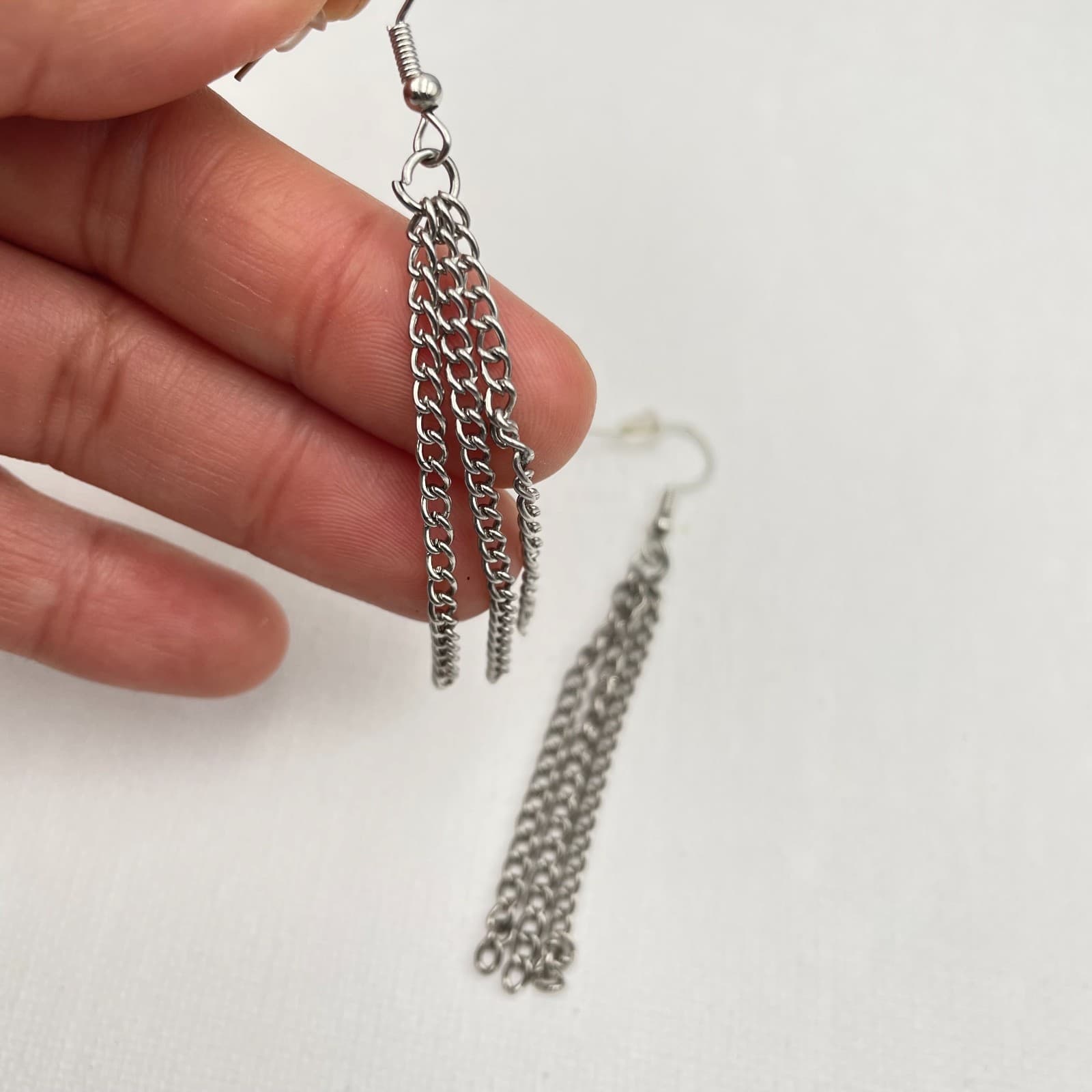 Vintage 90s Silver Tone Curb Chain Necklace & Triple Dangle Earrings Jewelry Set - Thumbnail 11