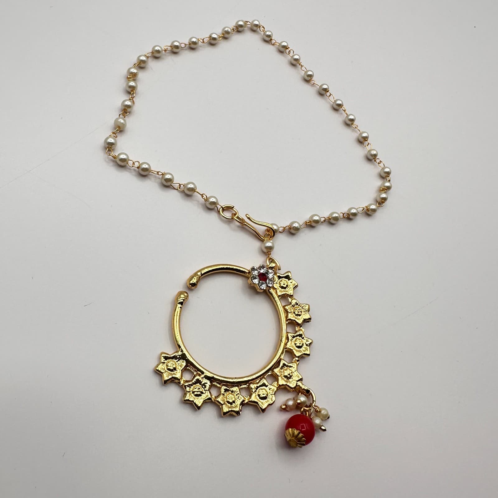 Vintage 90s Nath Indian Bridal Nose Ring Gold Tone Red & White Glass Pearl - Thumbnail 4