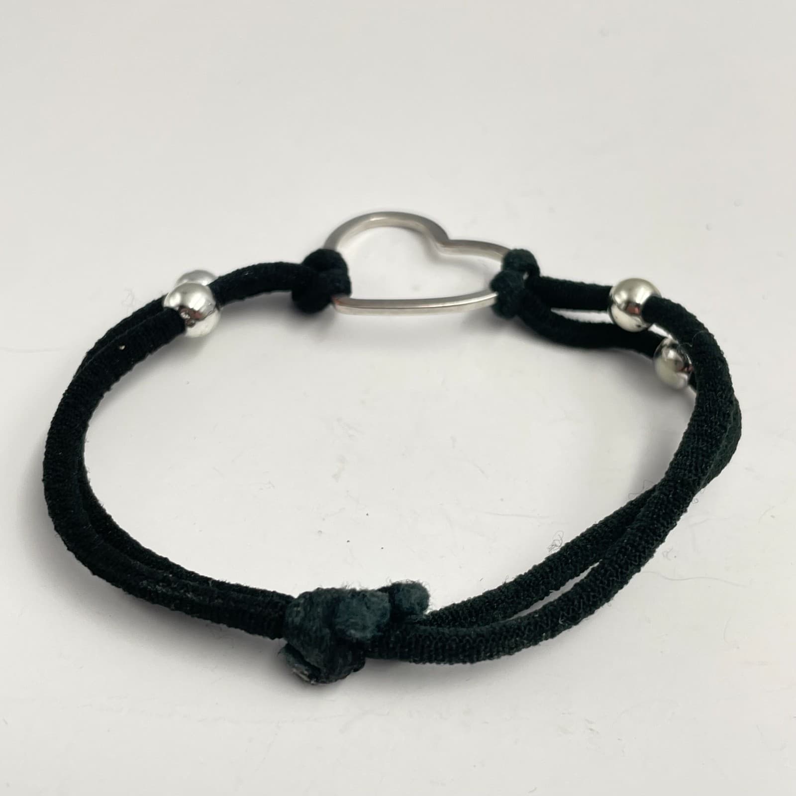 Vintage 90s Heart Charm Bracelet Black Cord Silver Tone Beads Boho Minimalist - Thumbnail 3