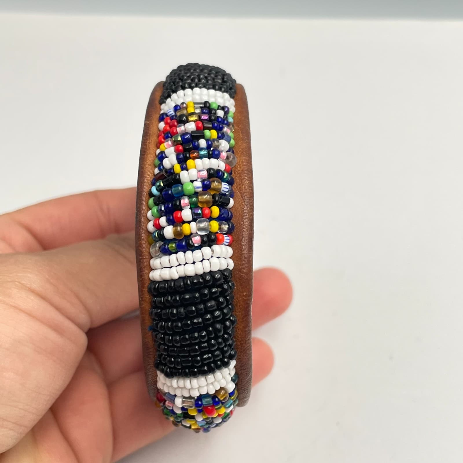 Vintage 90s Glass Bead Leather Bangle Bracelet Boho Tribal Fashion Jewelry - Thumbnail 3