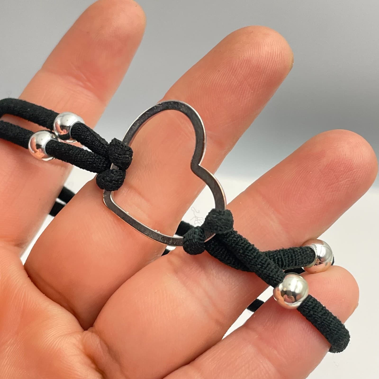 Vintage 90s Heart Charm Bracelet Black Cord Silver Tone Beads Boho Minimalist - Thumbnail 5