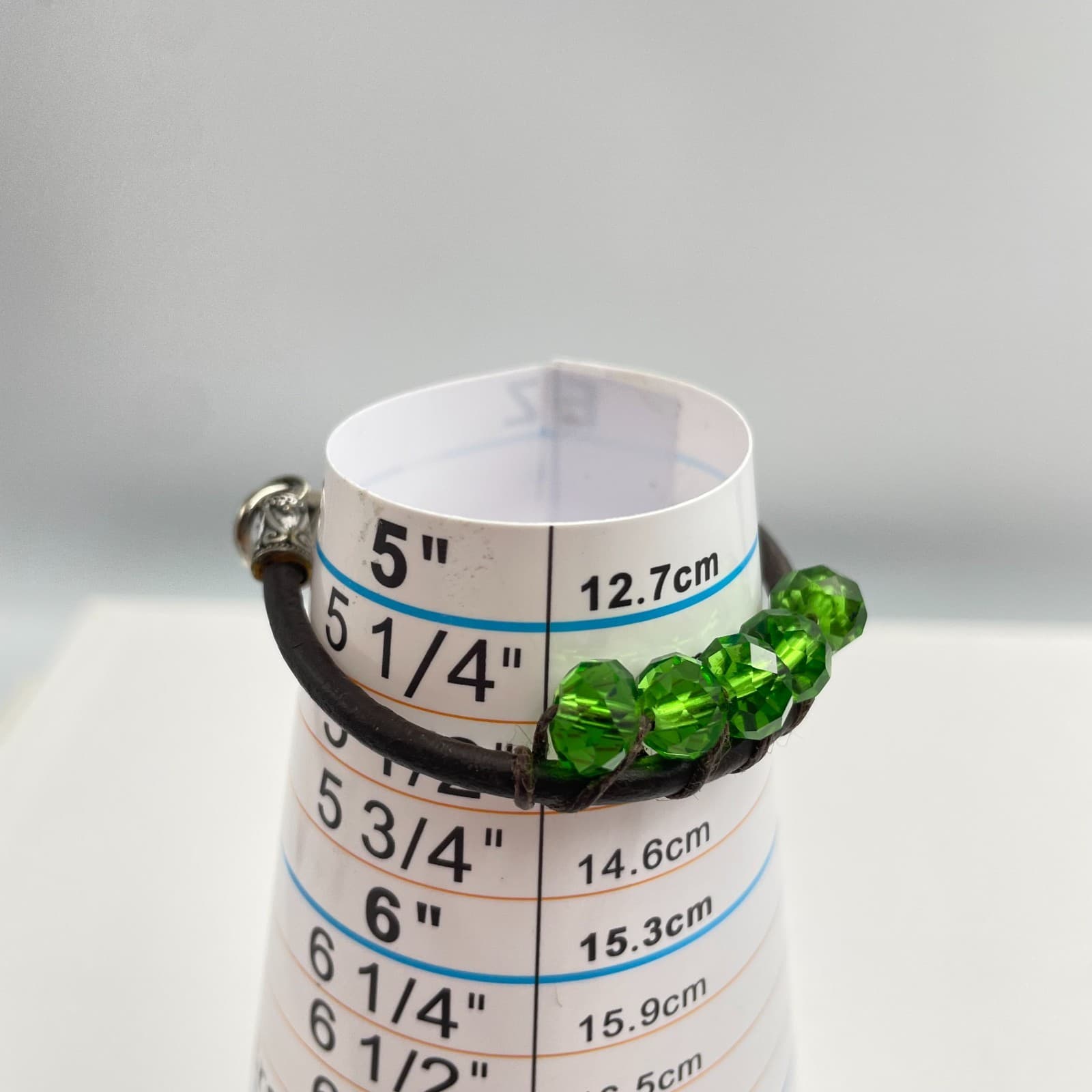 Vintage 90s Brown Leather Cord Bracelet Green Glass Beads Boho Silver Tone - Thumbnail 8