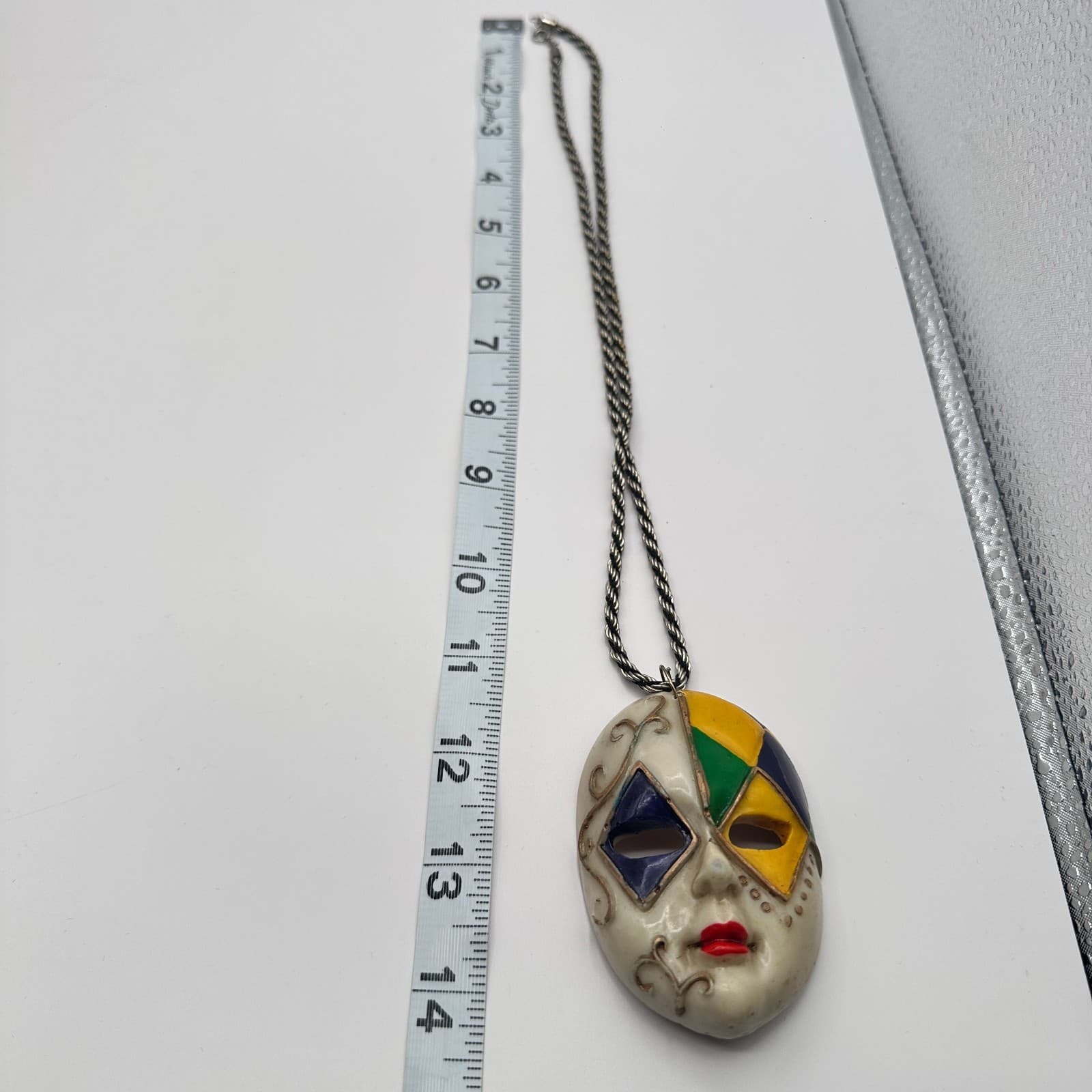 Vintage 80s Harlequin Mask Pendant Necklace Rope Chain Multi Color Gold Tone - Thumbnail 7