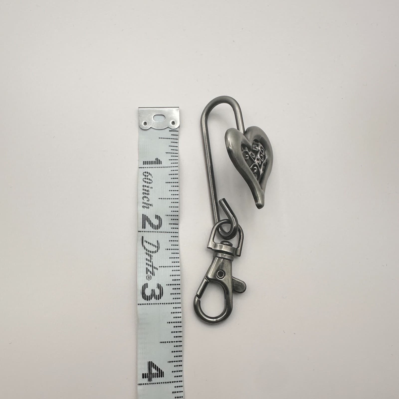 Vintage 90s Silver Tone Filigree Open Heart Key Finder Purse Hook Accessory - Thumbnail 7