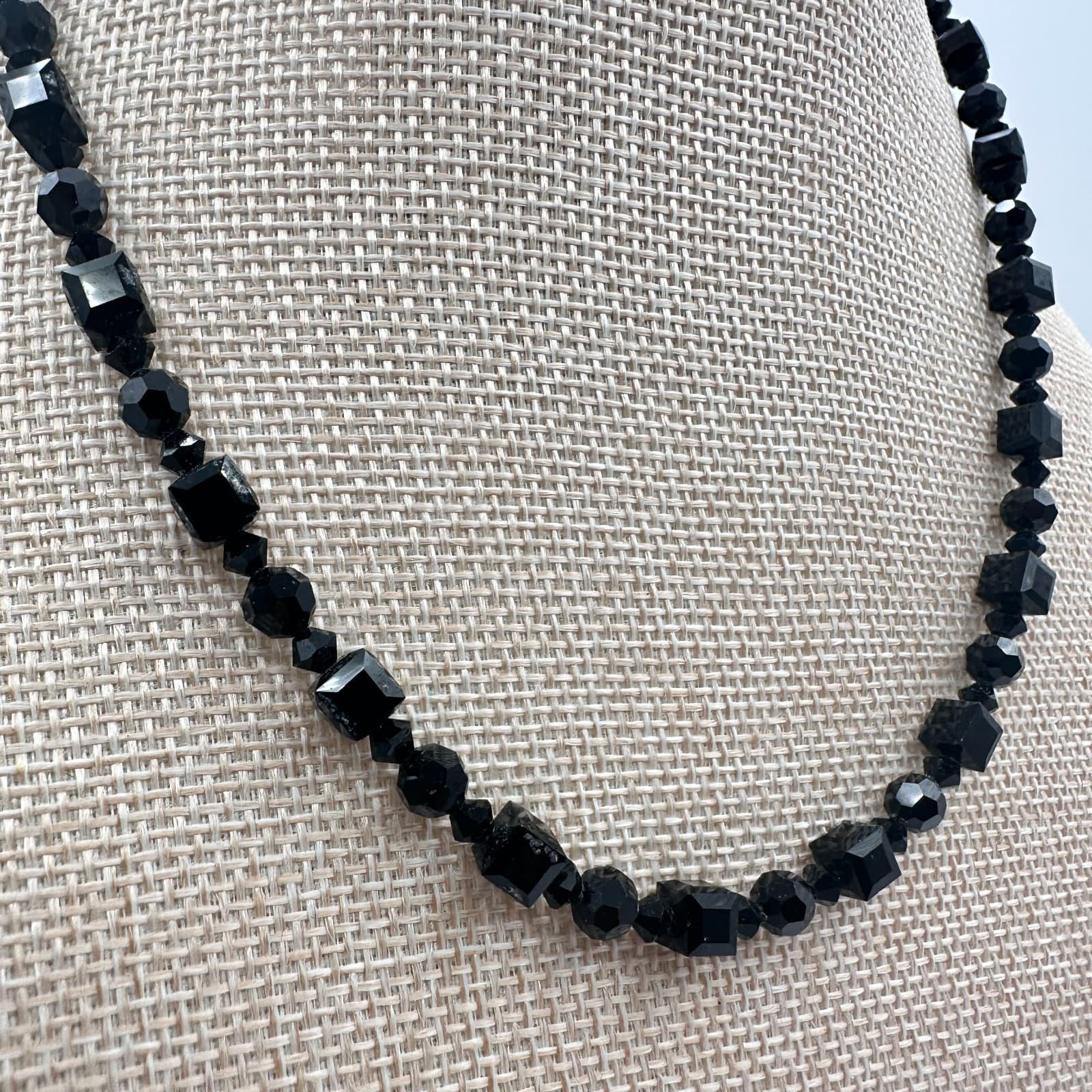 Vintage 80s Beaded Strand Necklace Glass Cube Round Multi Shape Black - Thumbnail 3