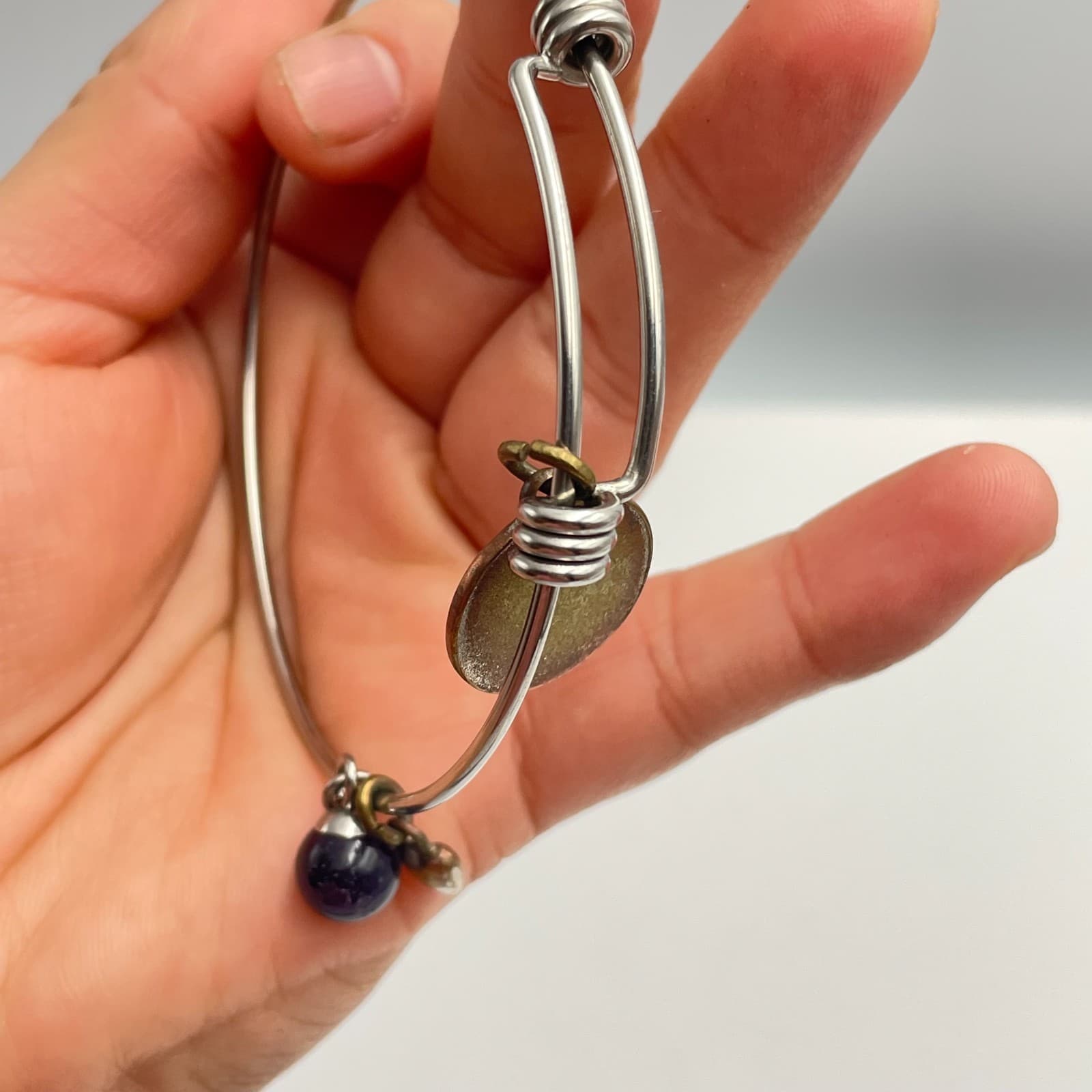 Vintage 90s Silver Tone Expandable Initial M Purple Bead Heart Charm Bracelet - Thumbnail 4