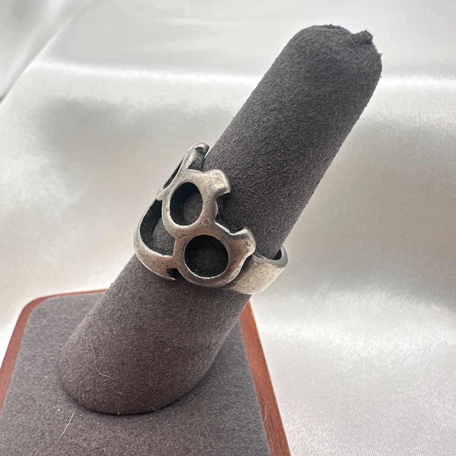 Vintage 90s Silver Tone Knuckle Duster Ring Biker Punk Statement Band Jewelry - Thumbnail 4