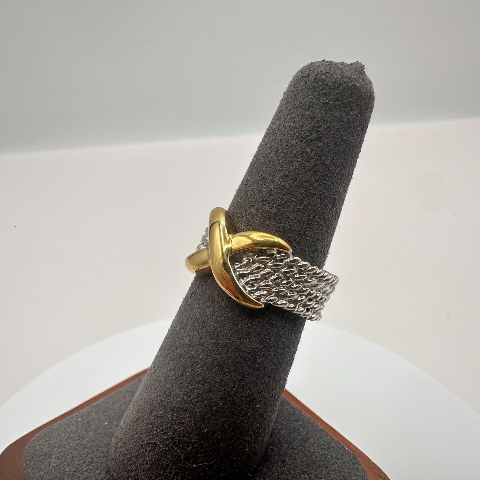 Vintage 80s Interwoven Rope Band Ring Gold Tone Accent Statement Classic Jewelry - Thumbnail 5