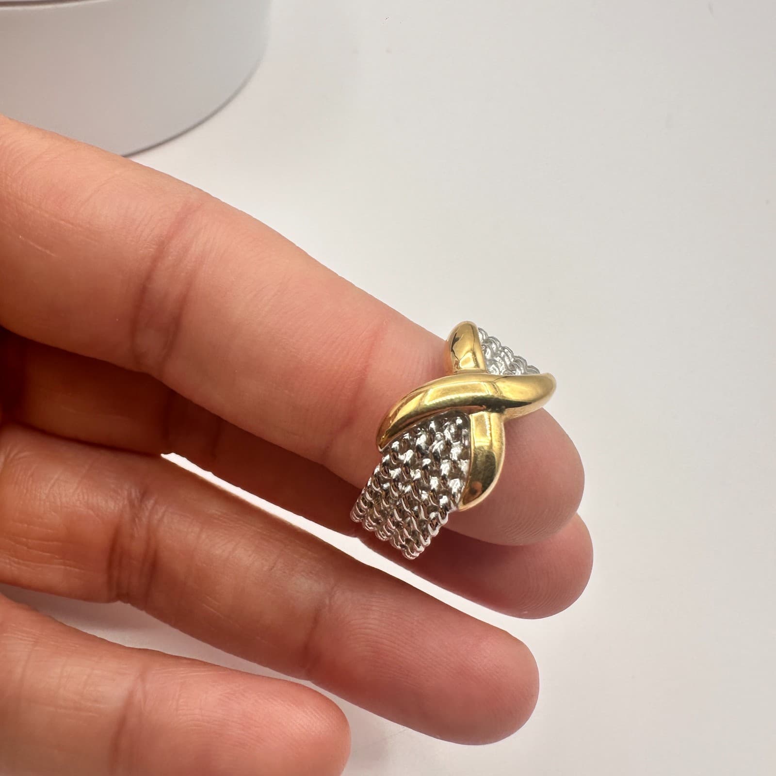 Vintage 80s Interwoven Rope Band Ring Gold Tone Accent Statement Classic Jewelry - Thumbnail 7