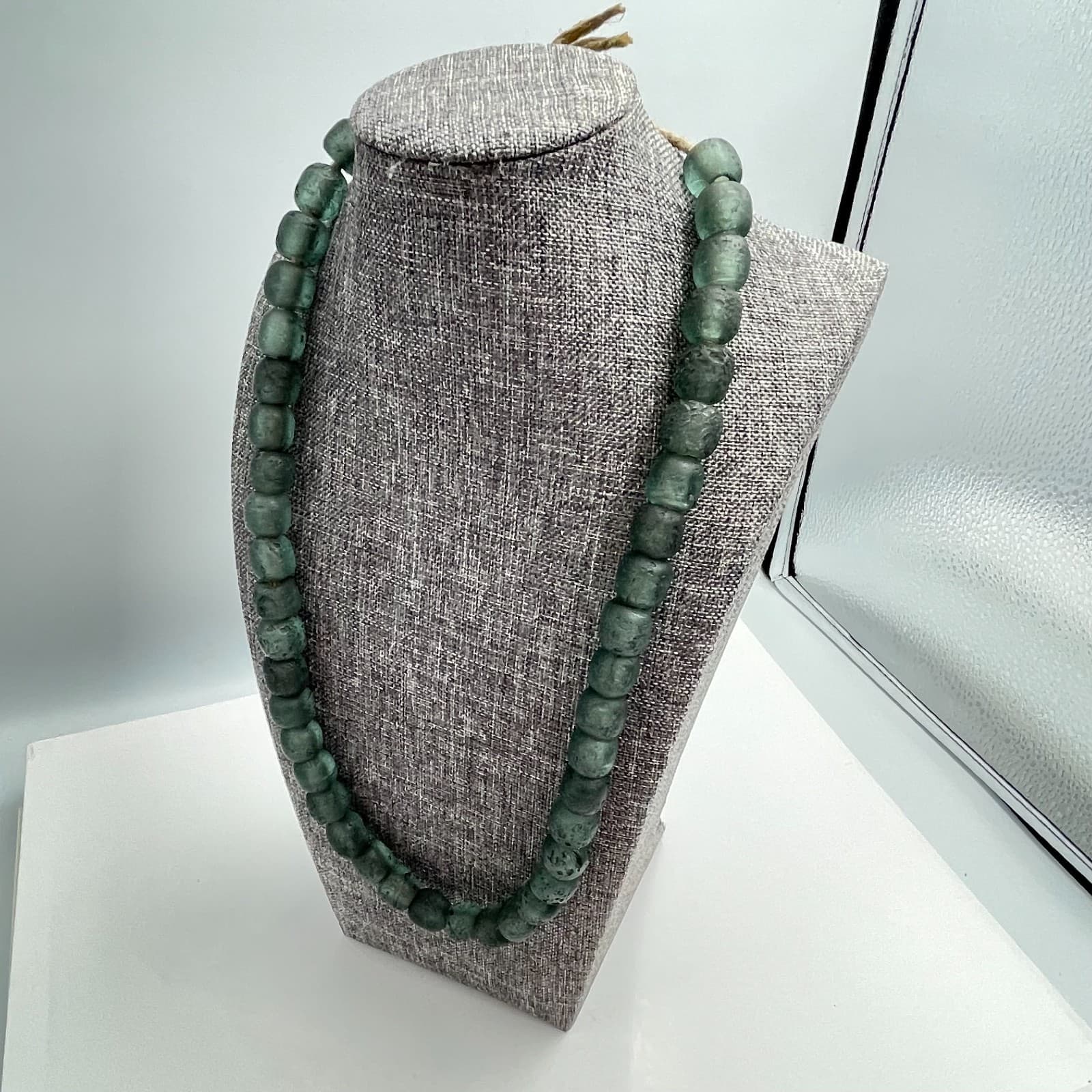 Vintage 90s Teal Green Recycled Glass Beaded Necklace Boho Women's Jewelry - Thumbnail 5