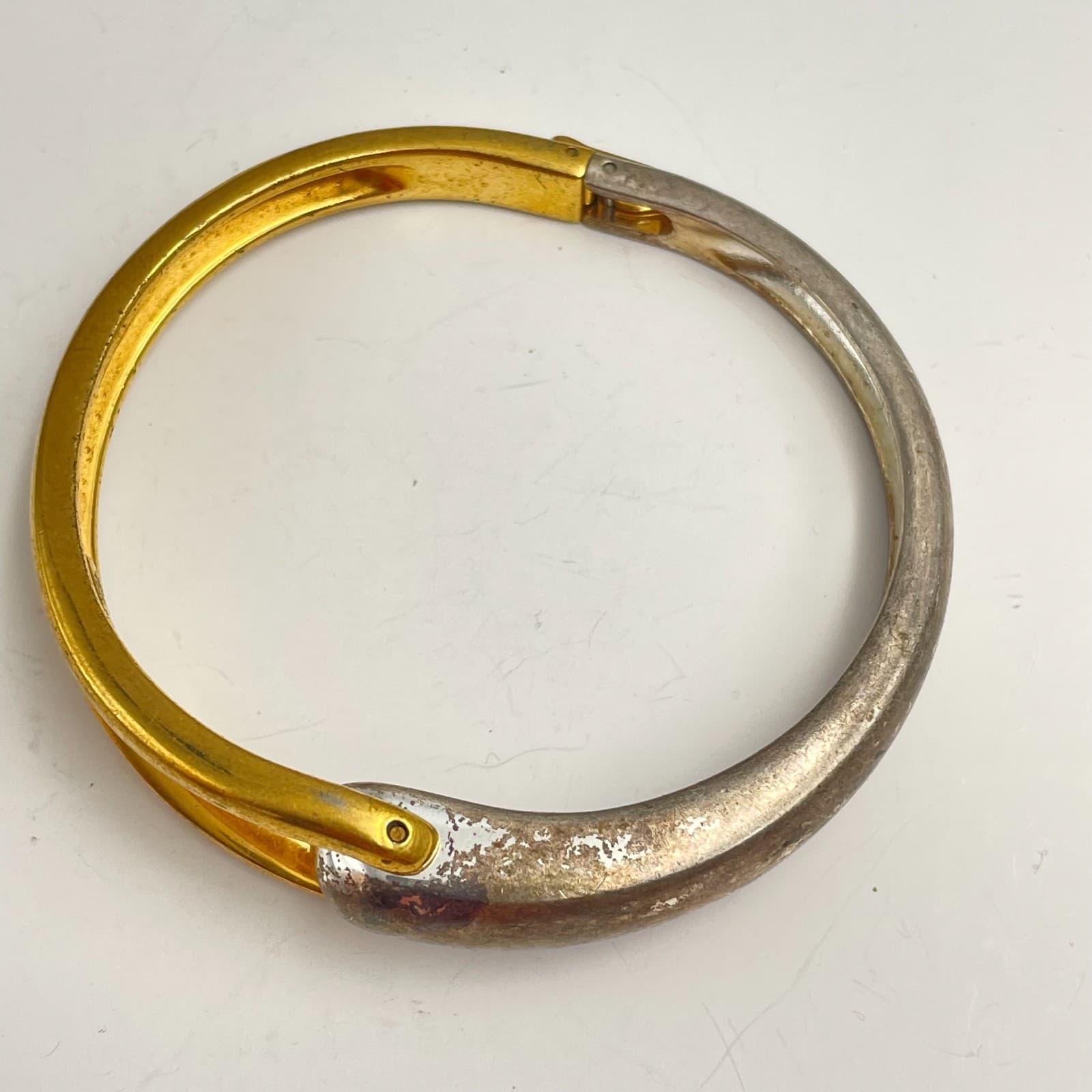 Vintage 90s Two Tone Hinged Metal Bangle Bracelet Minimalist Fashion Jewelry - Thumbnail 2