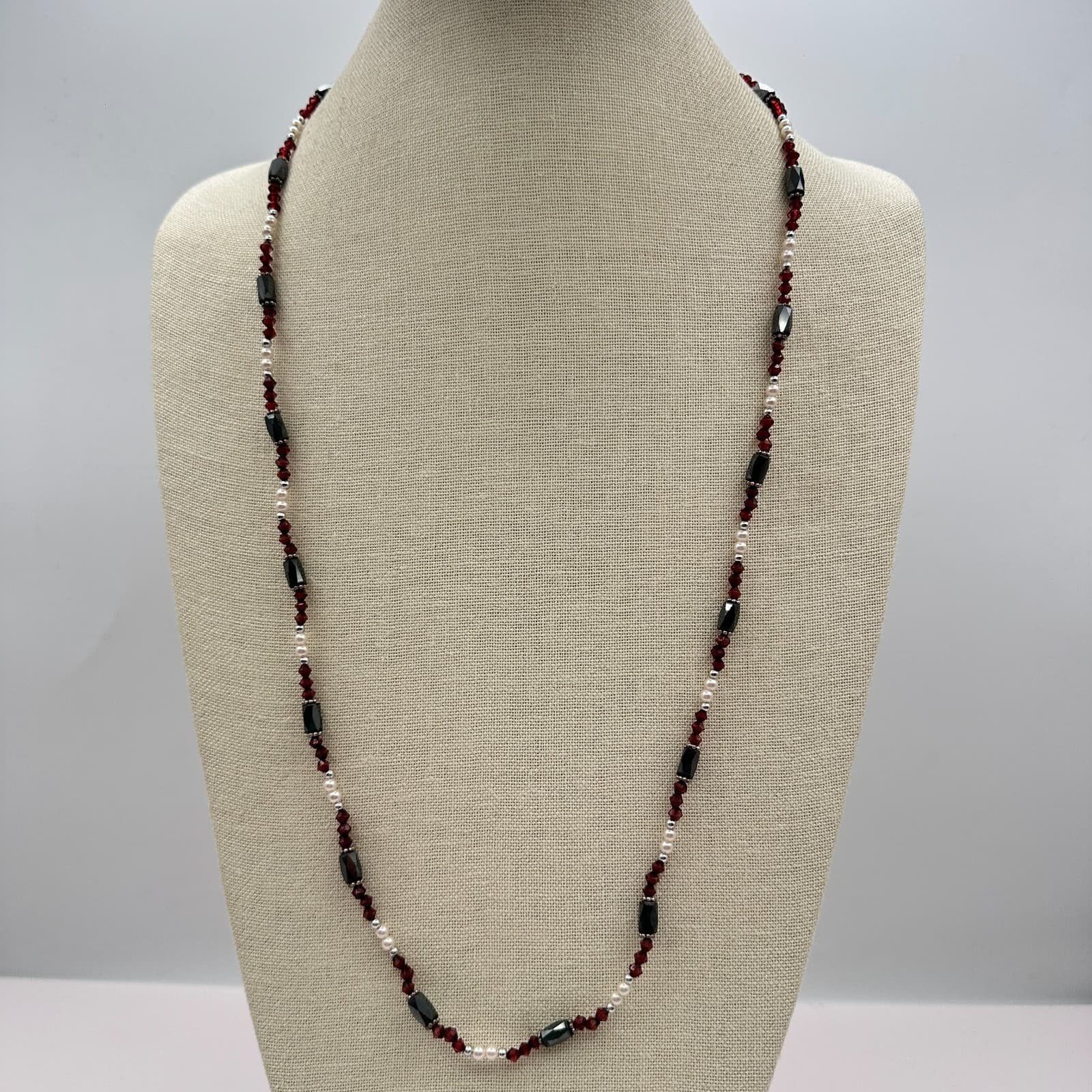 Vintage Y2K Silver Tone Faux Pearl Red Beaded Necklace Women's Classic Jewelry - Image 1