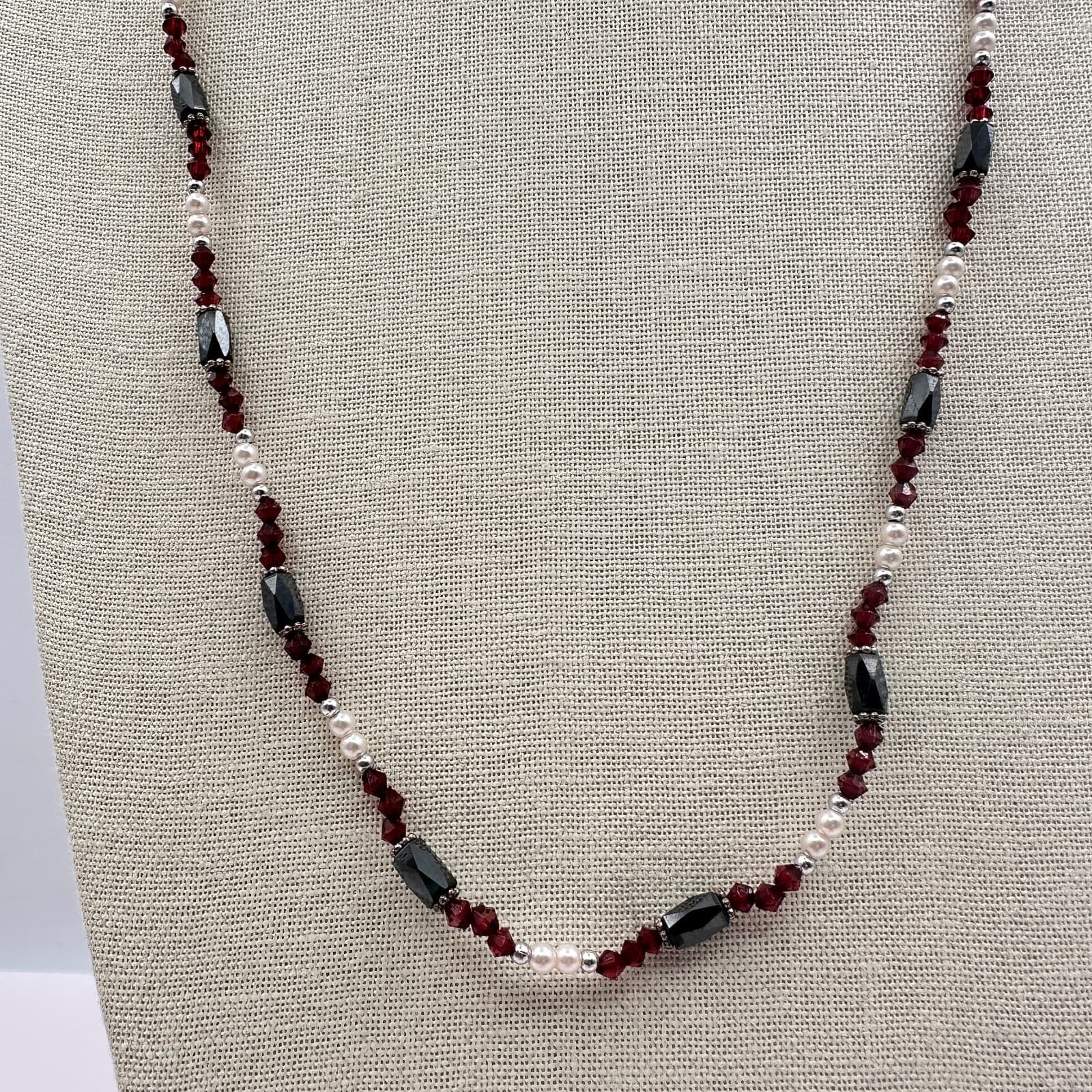 Vintage Y2K Silver Tone Faux Pearl Red Beaded Necklace Women's Classic Jewelry - Thumbnail 3