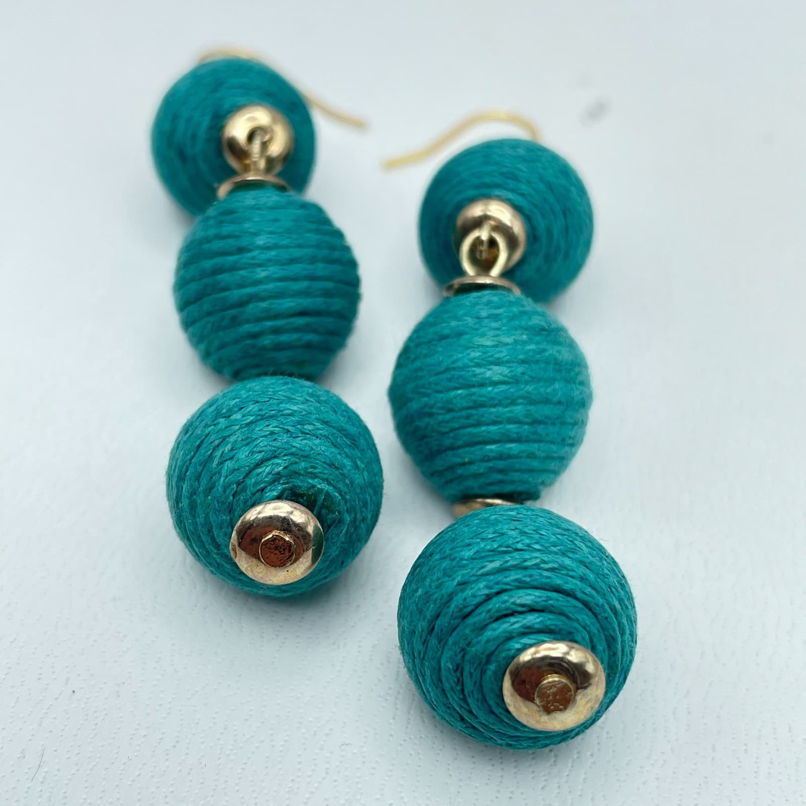 Vintage Y2K Boho Teal Thread Wrapped Ball Drop Earrings Gold-Tone Hooks Jewelry - Thumbnail 2