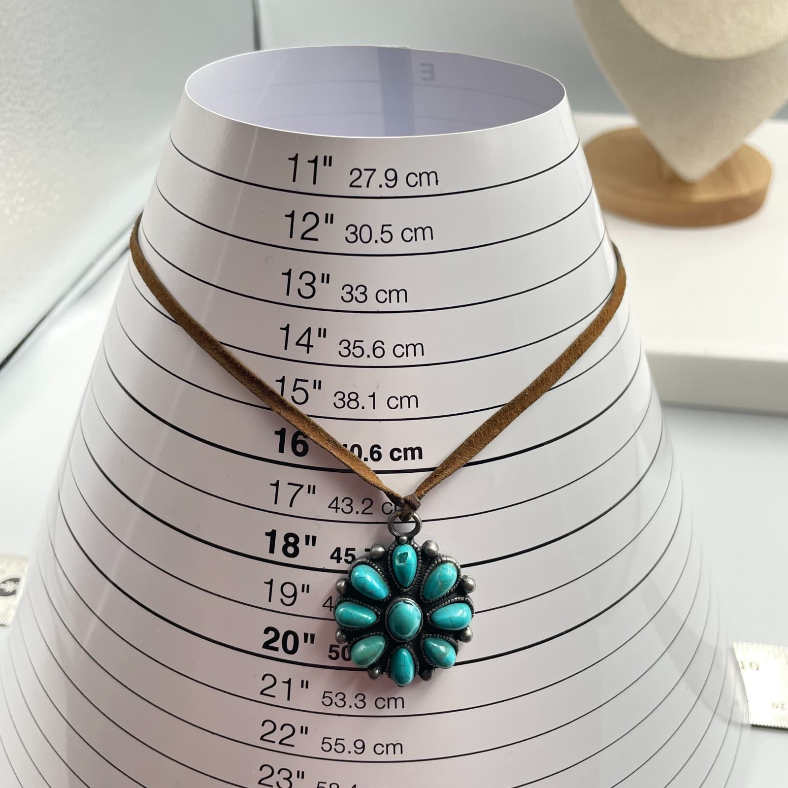 Vintage 90s Turquoise Faux Stone Floral Pendant Necklace Women's Classic Jewelry - Thumbnail 8