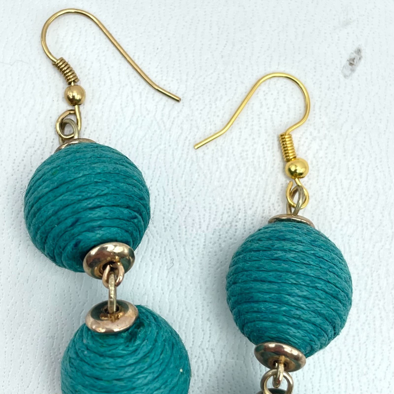 Vintage Y2K Boho Teal Thread Wrapped Ball Drop Earrings Gold-Tone Hooks Jewelry - Thumbnail 4