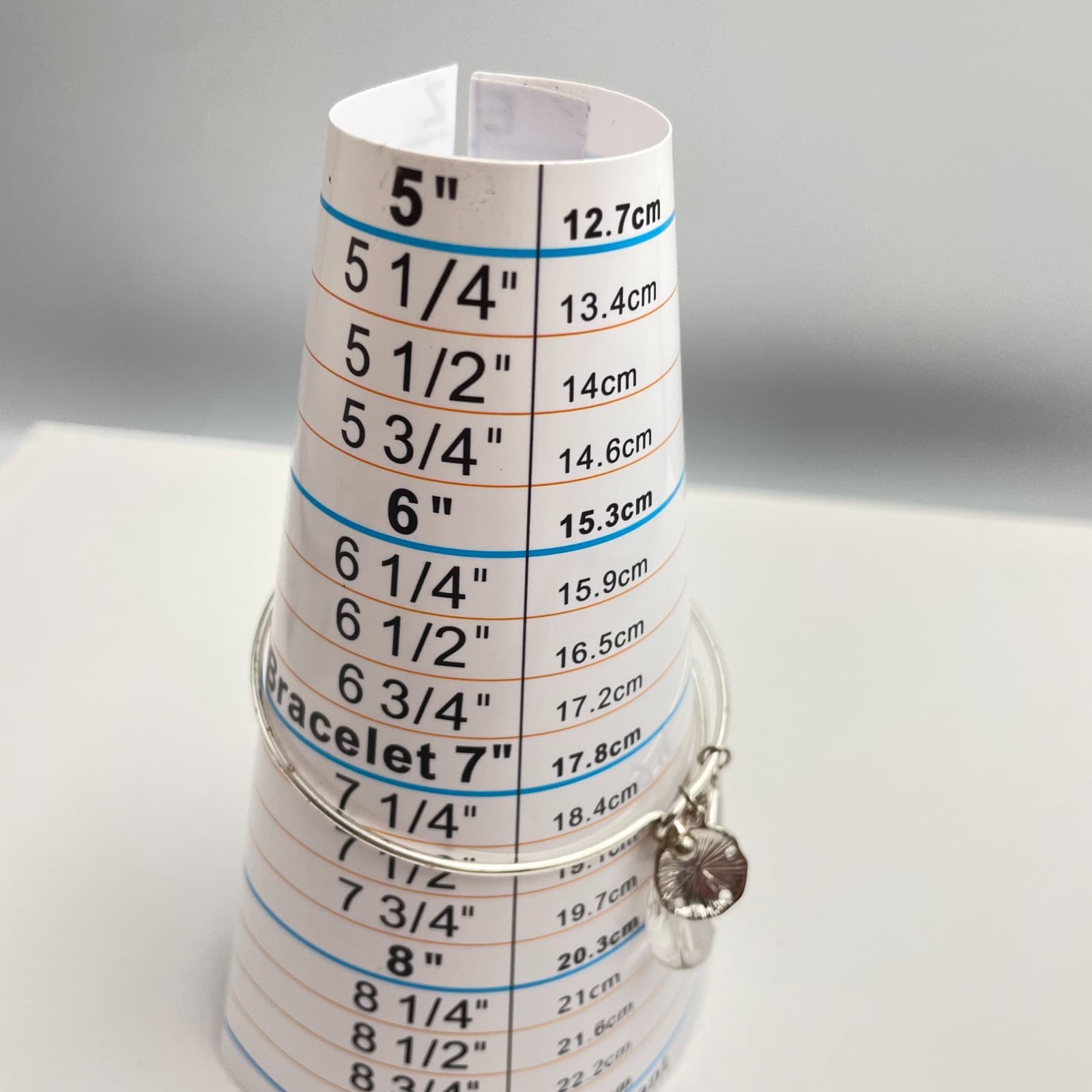 Vintage 90s Silver Tone Sand Dollar Bangle Bracelet Glass Charm Inlay Beach Boho - Thumbnail 11