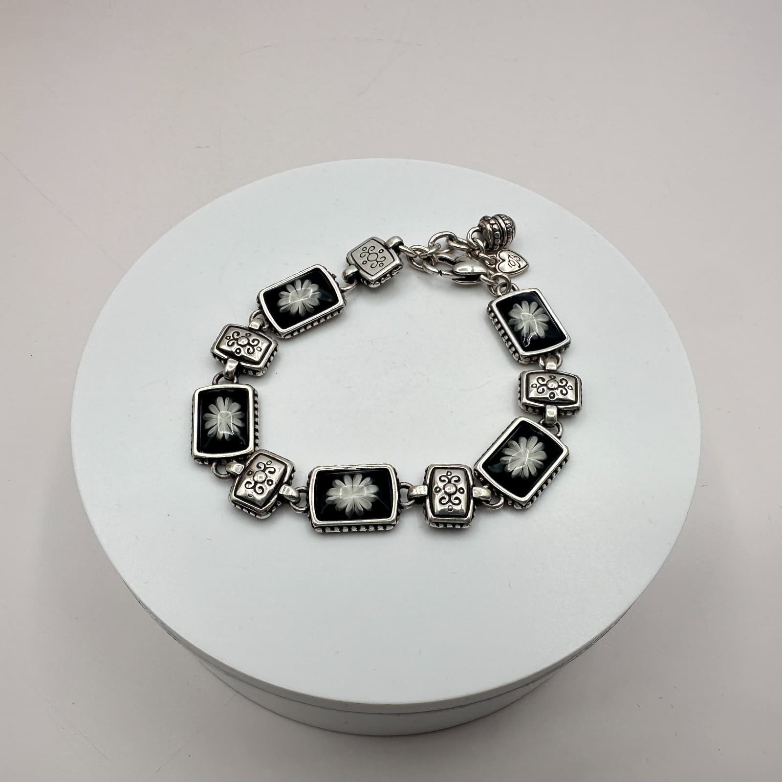 Vintage 80s Women Earrings Silver Tone Glass Beaded Dangle Jewelry - Image 1