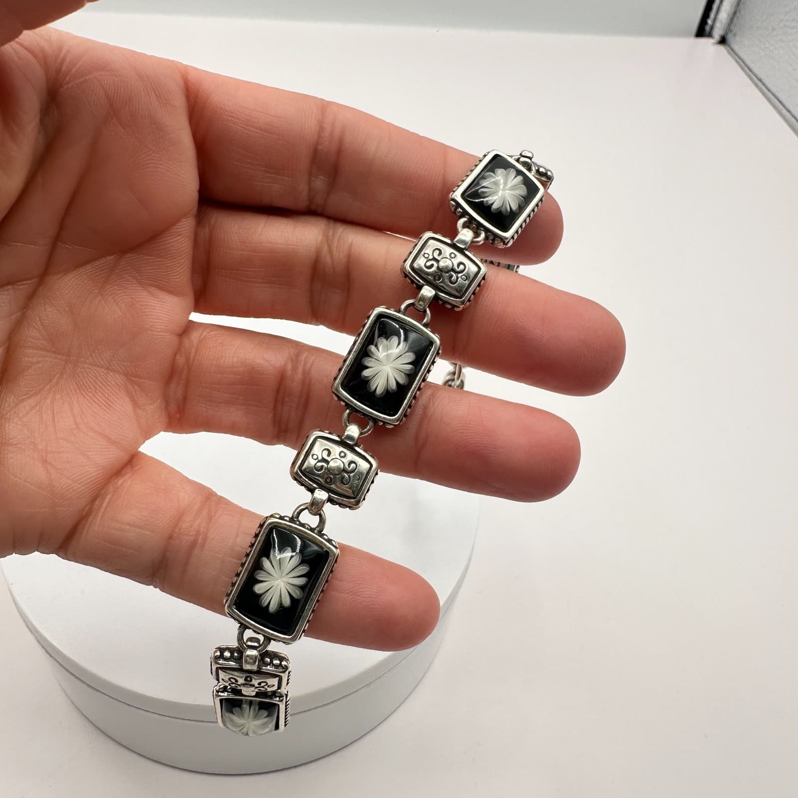 Vintage 80s Women Earrings Silver Tone Glass Beaded Dangle Jewelry - Thumbnail 6