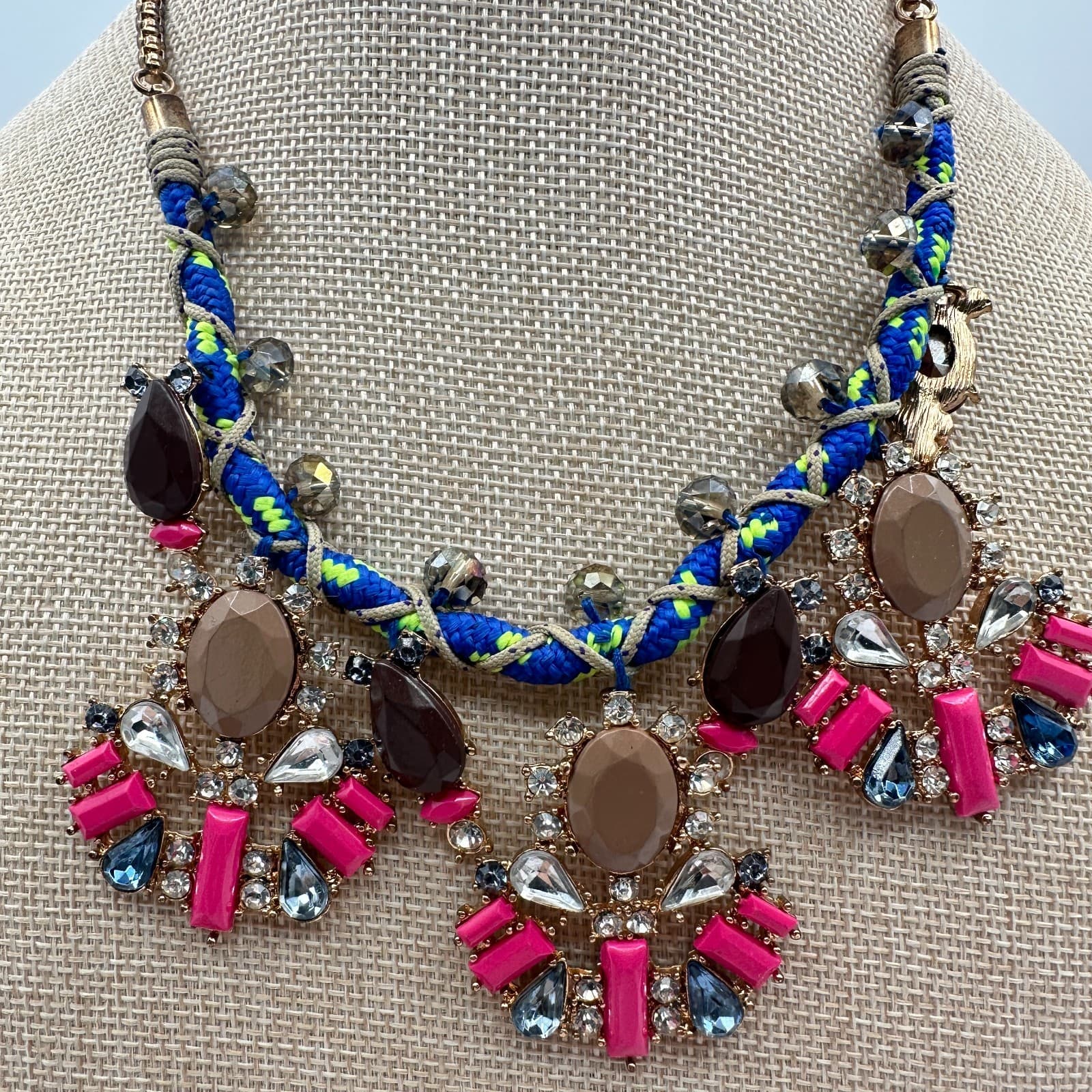 Vintage 80s Women Glass Bib Statement Necklace Blue Rope Cord Multi Color Gold - Thumbnail 2