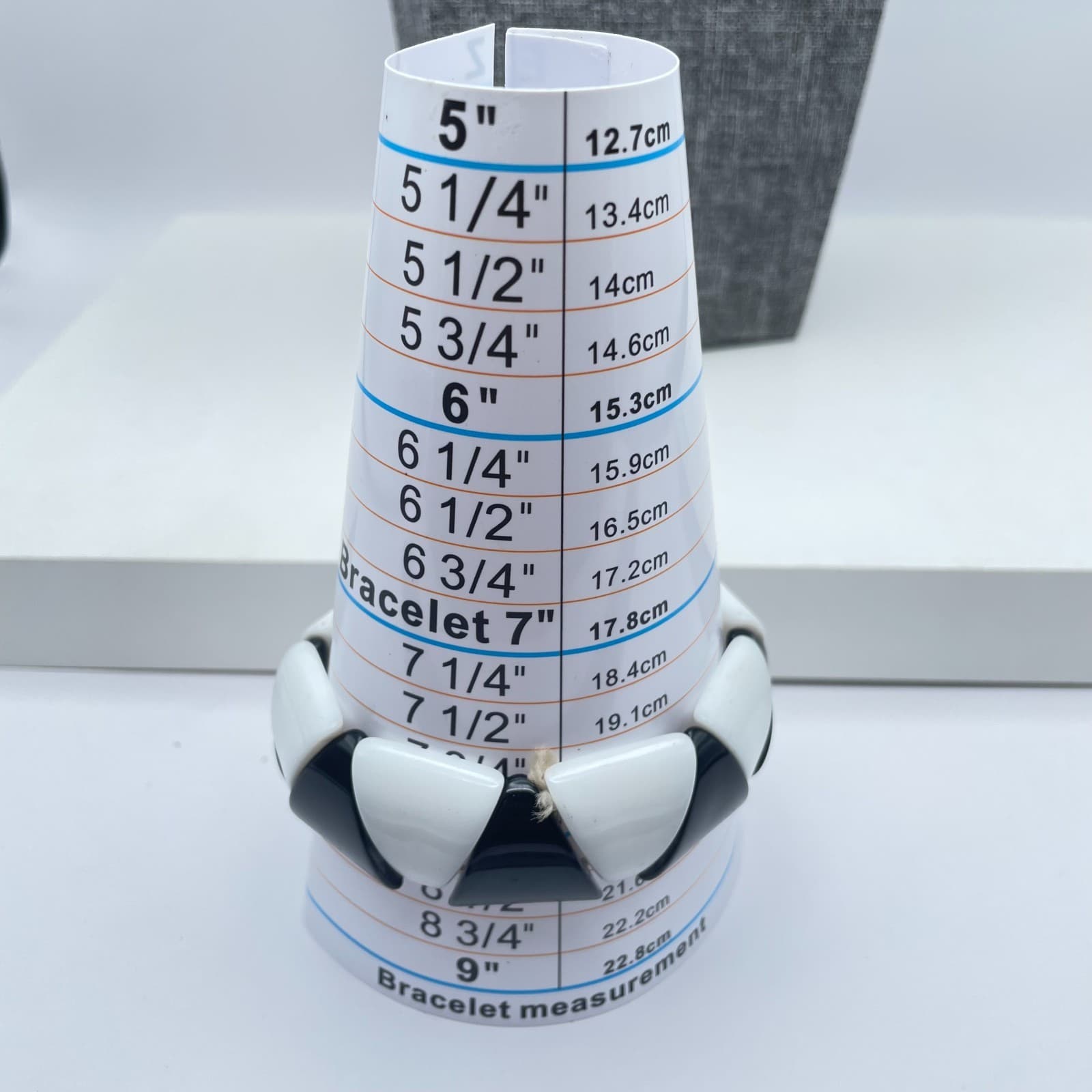 Vintage Y2K Coach Black White Geometric Enamel Bangle Mod Deco Fashion Jewelry - Thumbnail 7