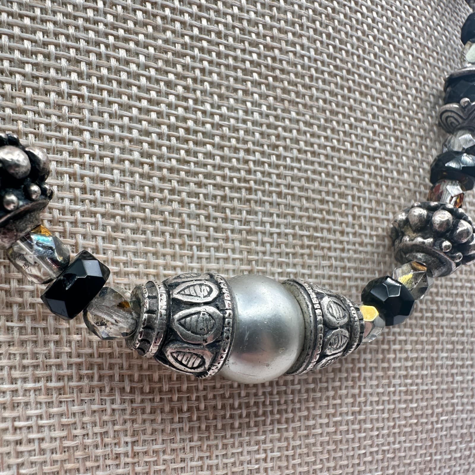 VTG Y2K Silver Tone Faux Pearl Black Beaded Necklace Statement Women's Jewelry - Thumbnail 3