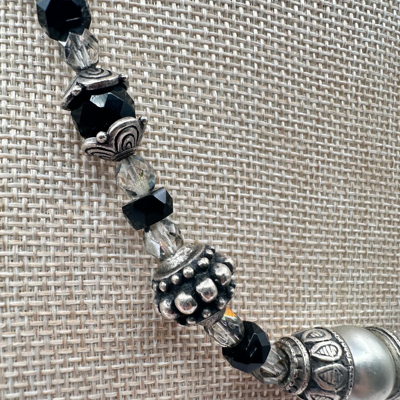 VTG Y2K Silver Tone Faux Pearl Black Beaded Necklace Statement Women's Jewelry - Thumbnail 4