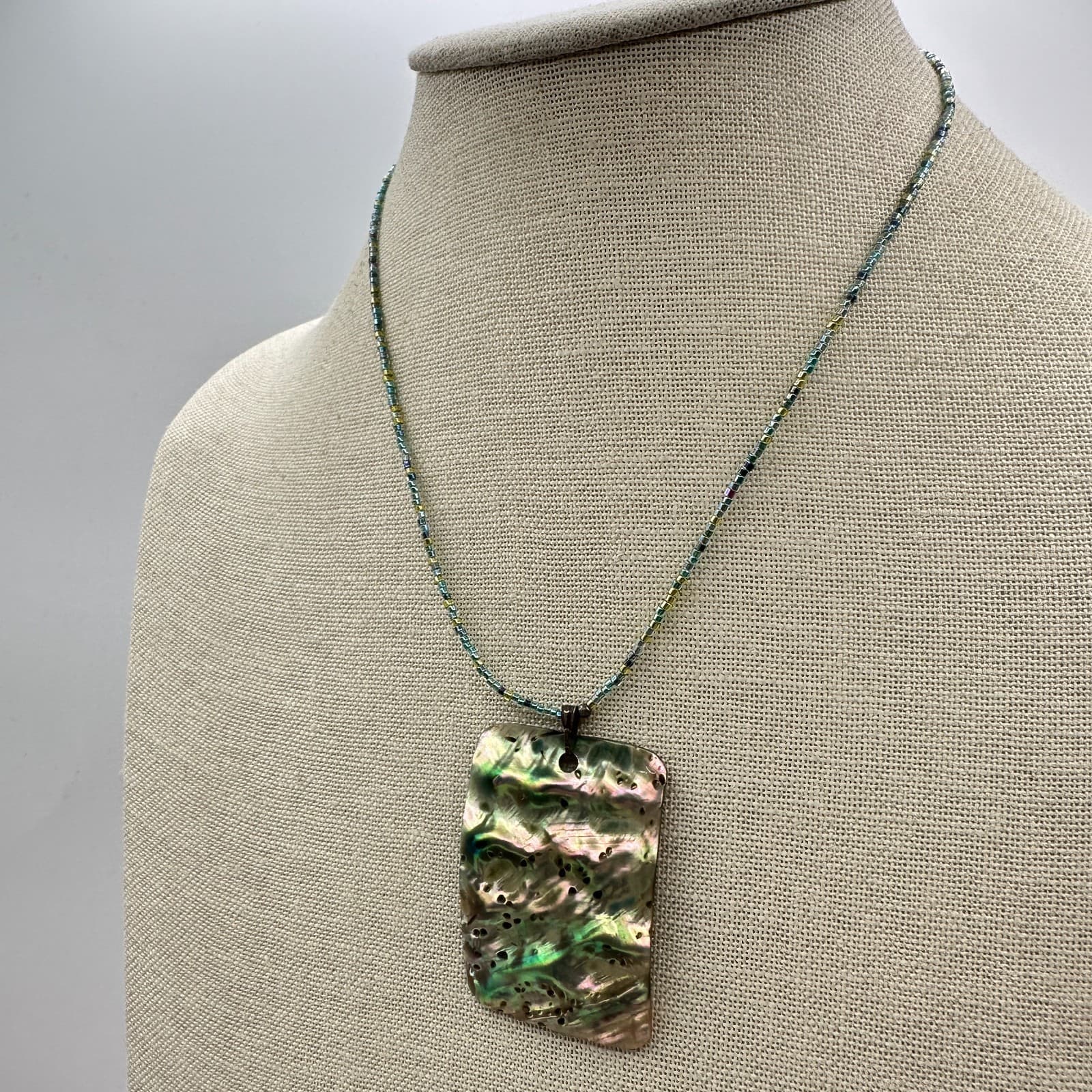 Vintage Y2K Silver Tone Abalone Shell Beaded Pendant Necklace Women's Jewelry - Thumbnail 5