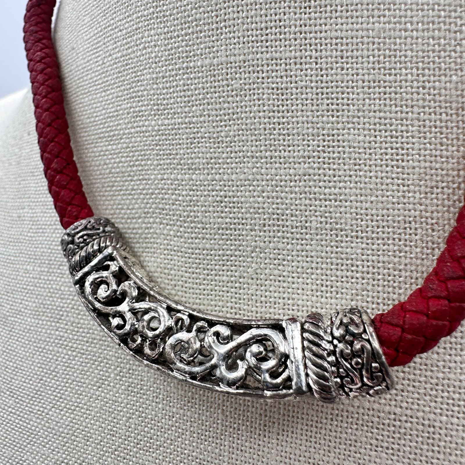 Vintage 90s Red Braided Cord Necklace Silver Tone Filigree Slide Pendant Boho - Thumbnail 4