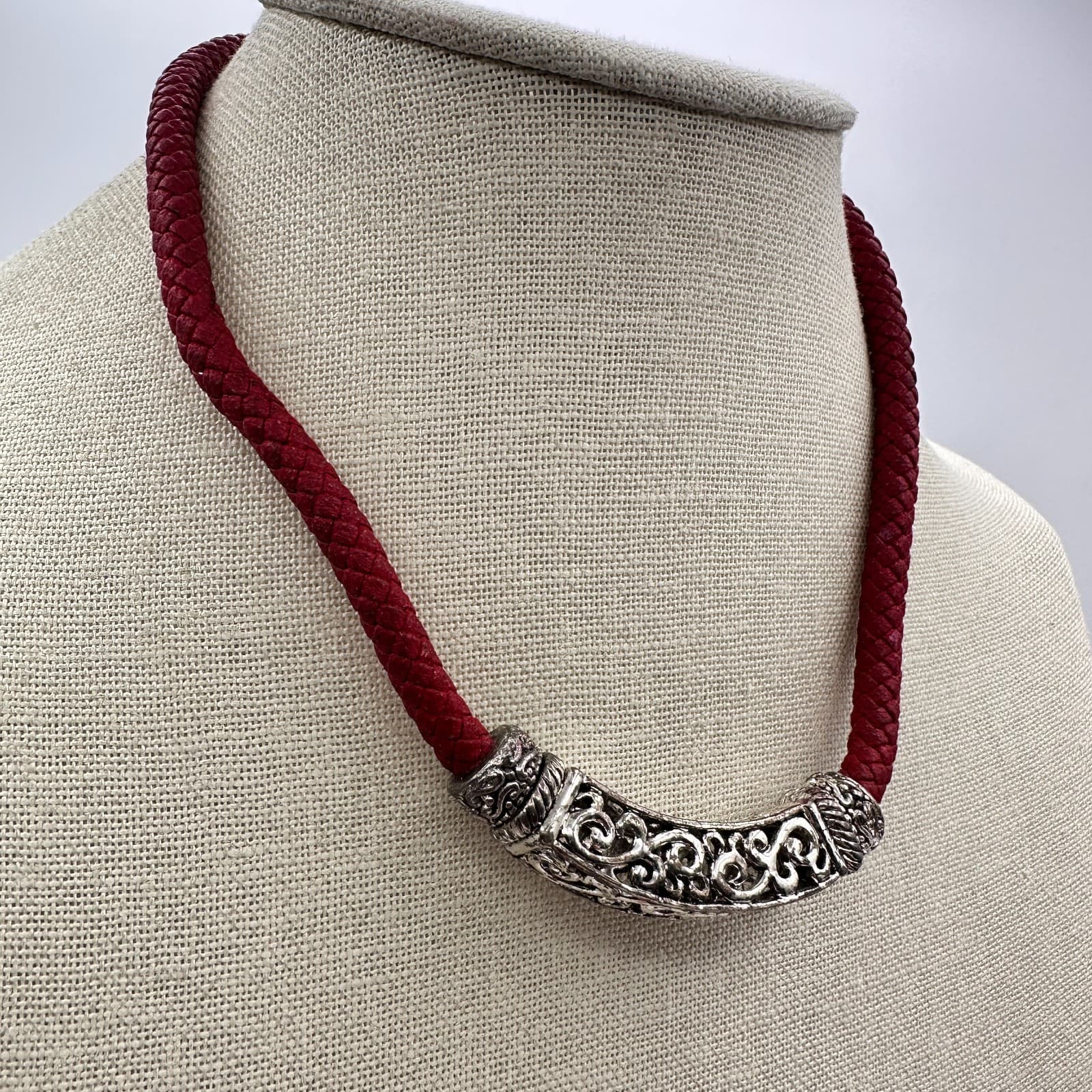 Vintage 90s Red Braided Cord Necklace Silver Tone Filigree Slide Pendant Boho - Thumbnail 2
