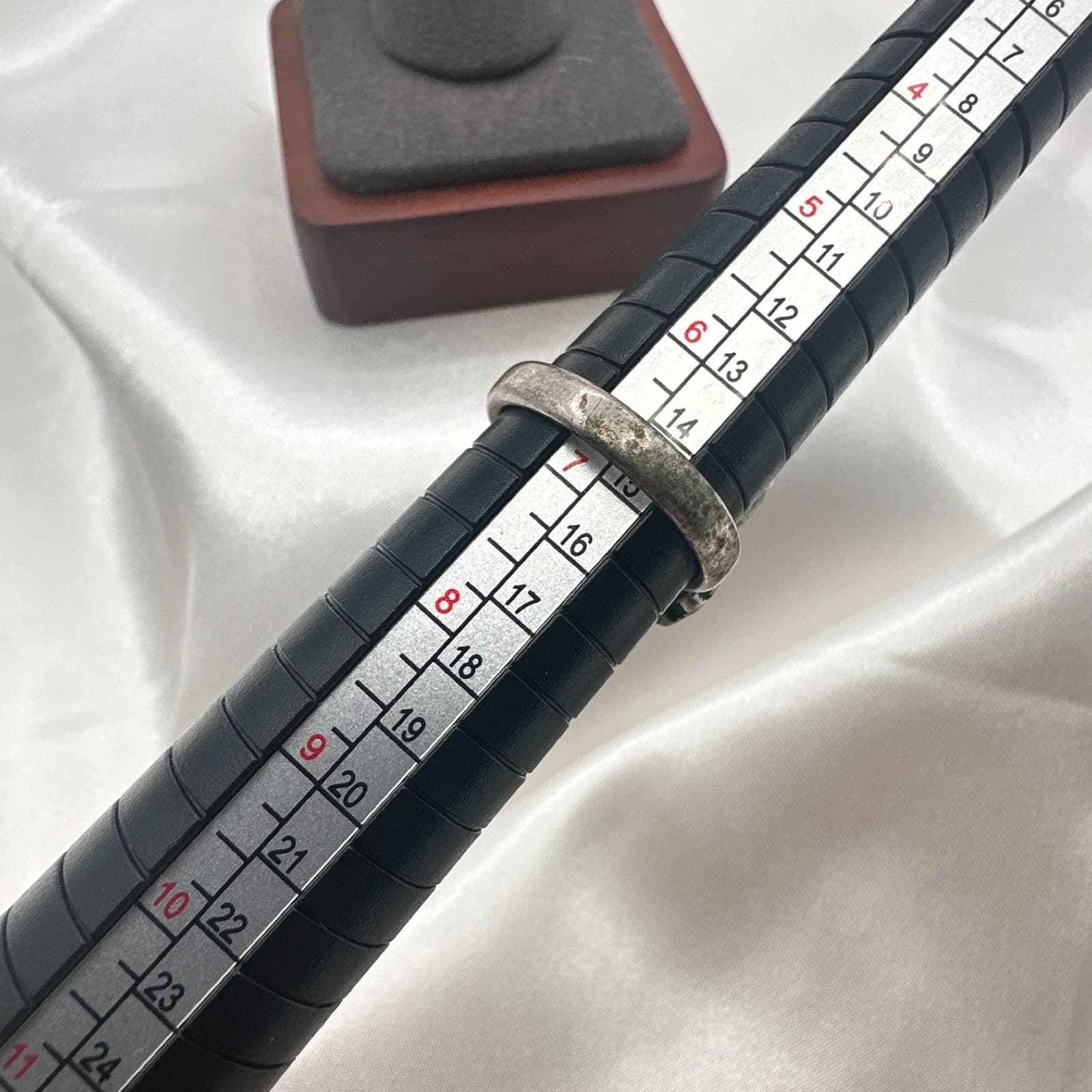 Vintage 90s Silver Tone White Turquoise Oval Tribal Statement Ring Retr Jewelry - Thumbnail 6