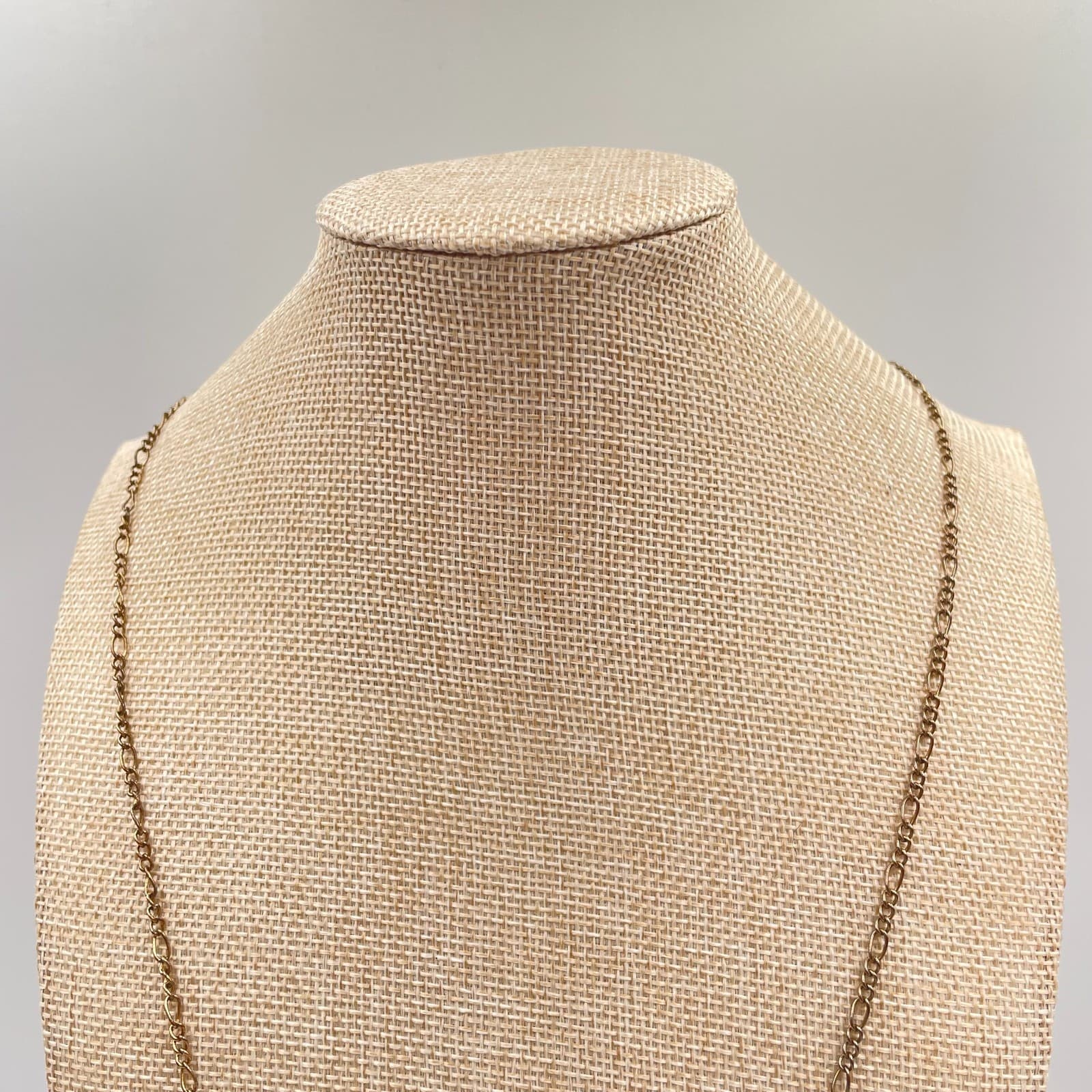 Gold Filigree Leaf Pendant Necklace Oversized Long Chain Boho Statement Jewelry - Thumbnail 3