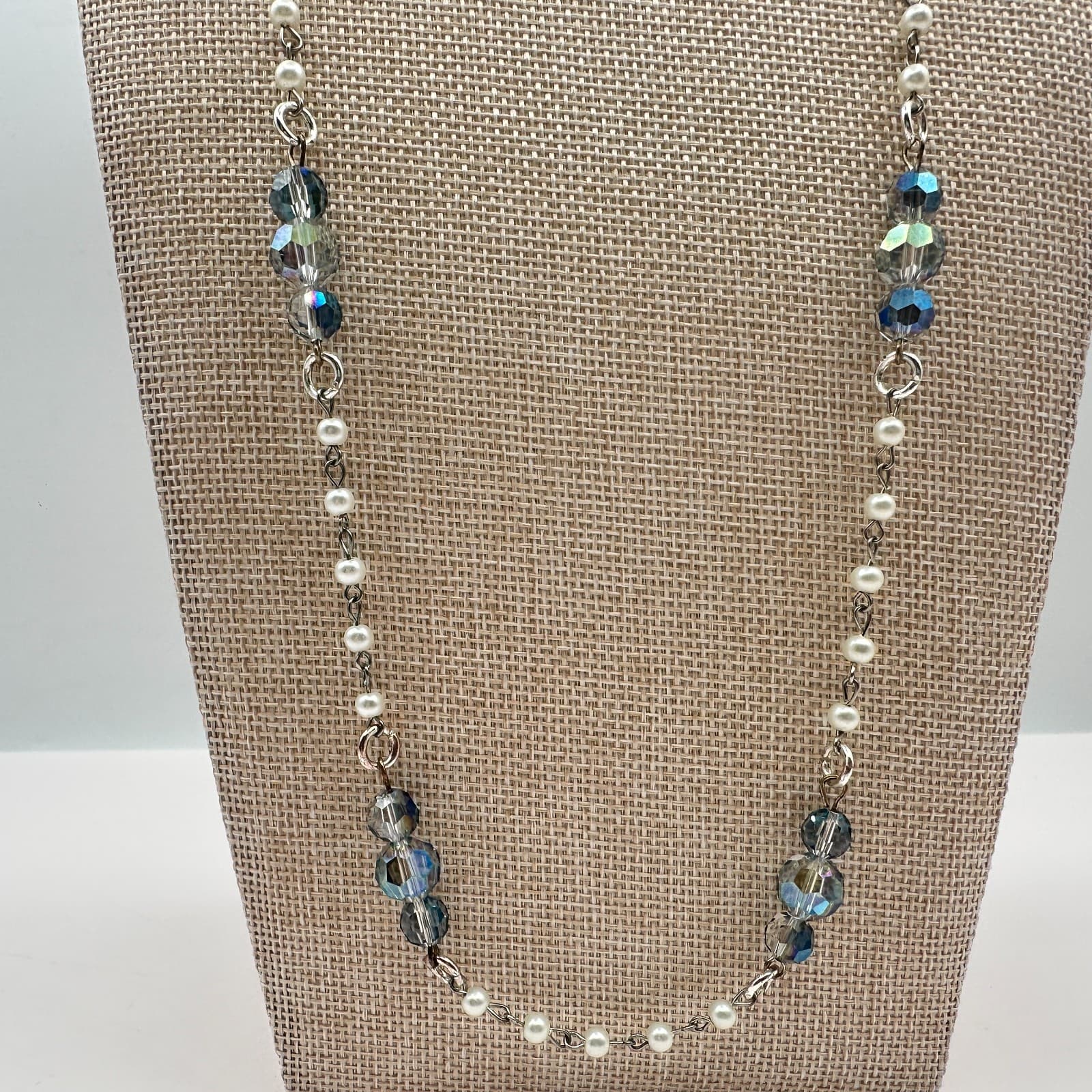 Vintage Y2K White Faux Pearl Blue Glass Beaded Necklace Silver Tone Jewelry - Thumbnail 2