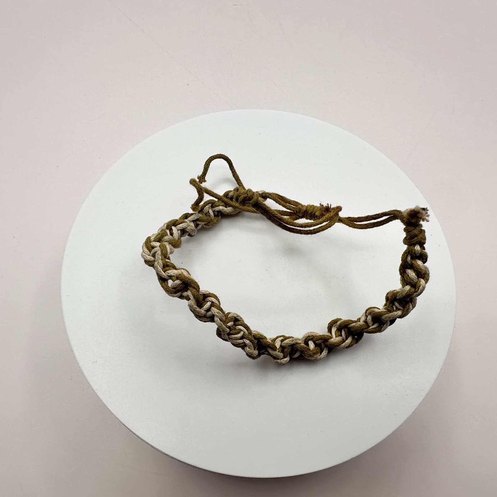 Vintage 90s Braided Hemp Bracelet Macrame Boho Classic Fashion Women's Jewelry - Thumbnail 3