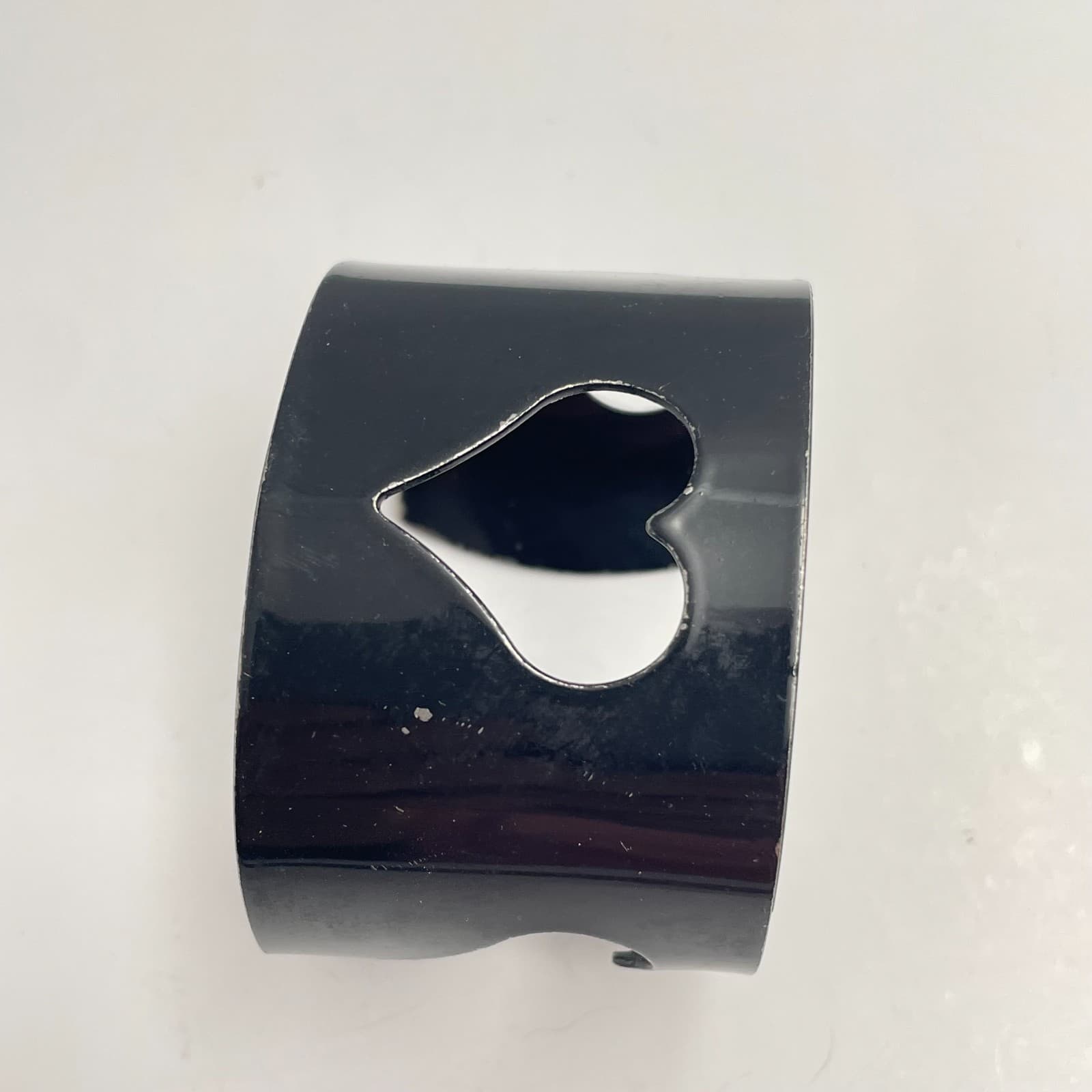 Vintage 80s Gothic Black Heart Cutout Ring Adjustable Punk Statement Jewelry - Thumbnail 4