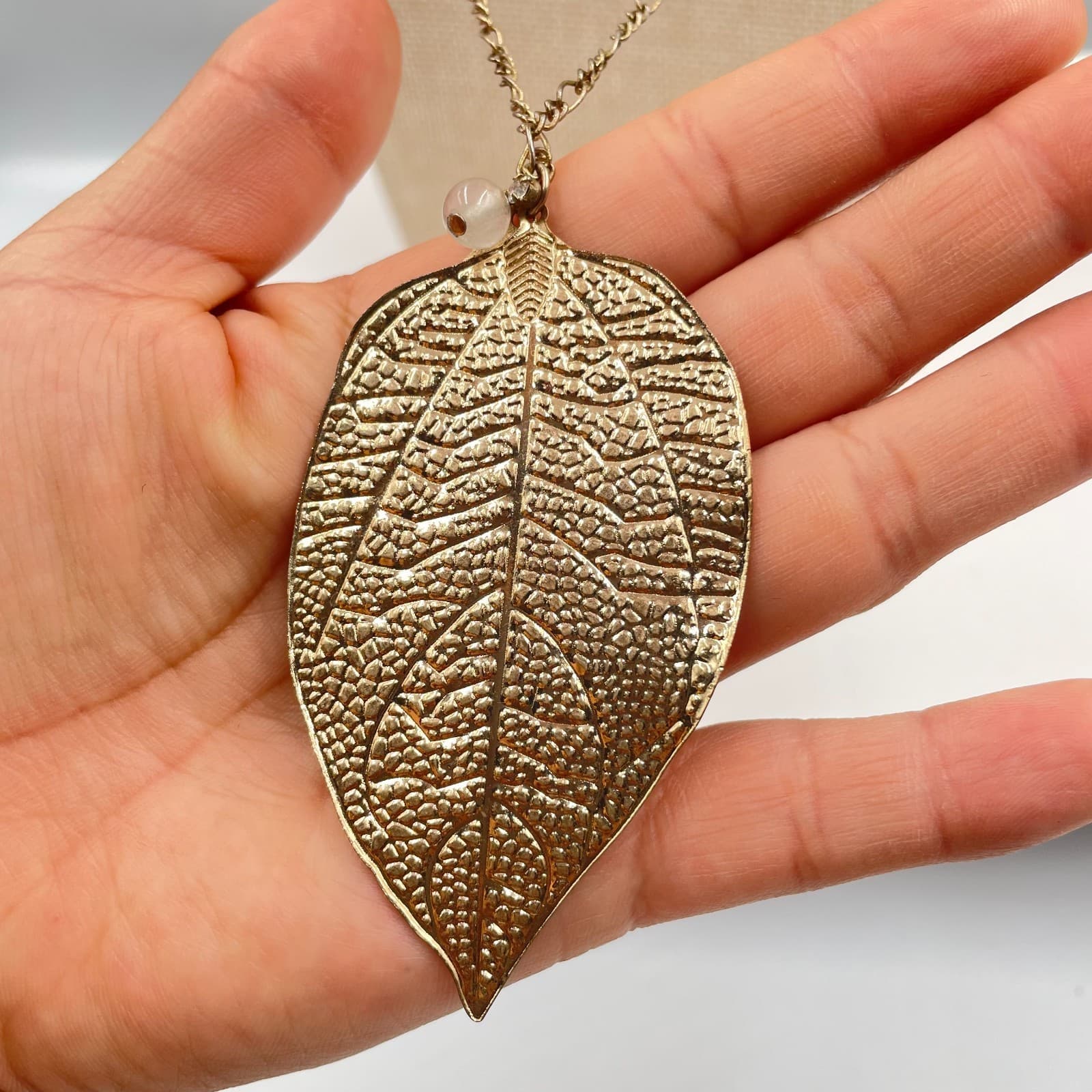 Gold Filigree Leaf Pendant Necklace Oversized Long Chain Boho Statement Jewelry - Thumbnail 5