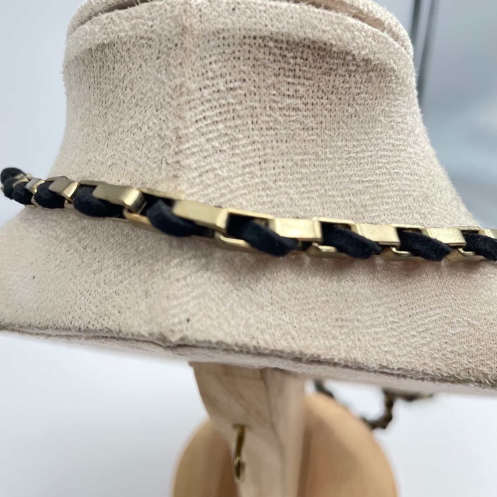 Vintage Y2K Gold Tone Box Link Chain Black Suede Cord Wrap Multi Strand Necklace - Thumbnail 7