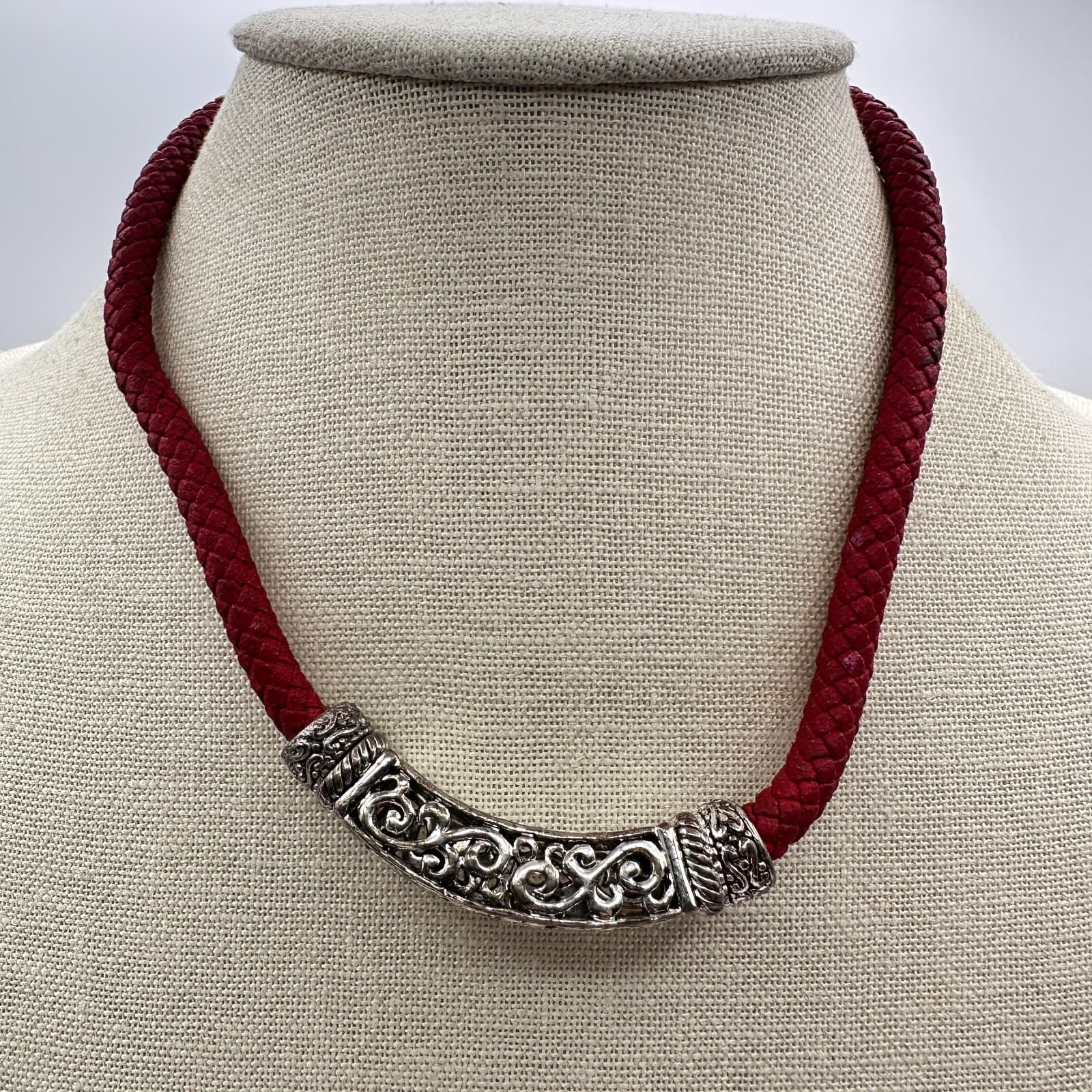 Vintage 90s Red Braided Cord Necklace Silver Tone Filigree Slide Pendant Boho - Thumbnail 6